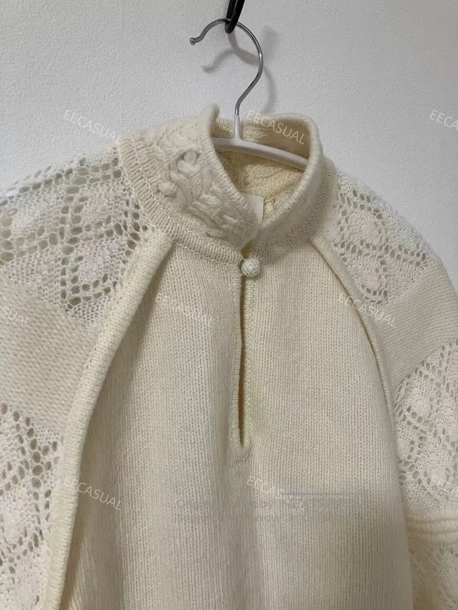Other Mame Kurogouchi White High Neck Sweater. Size M / US 6-8 / IT 42-44 - 6 Thumbnail