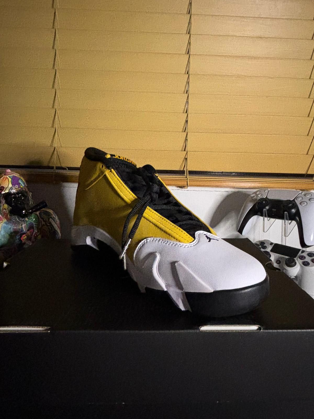 Jordan Brand Nike Air Jordan 14 Retro 'Light Ginger' Size US 11 / EU 44 - 3 Thumbnail