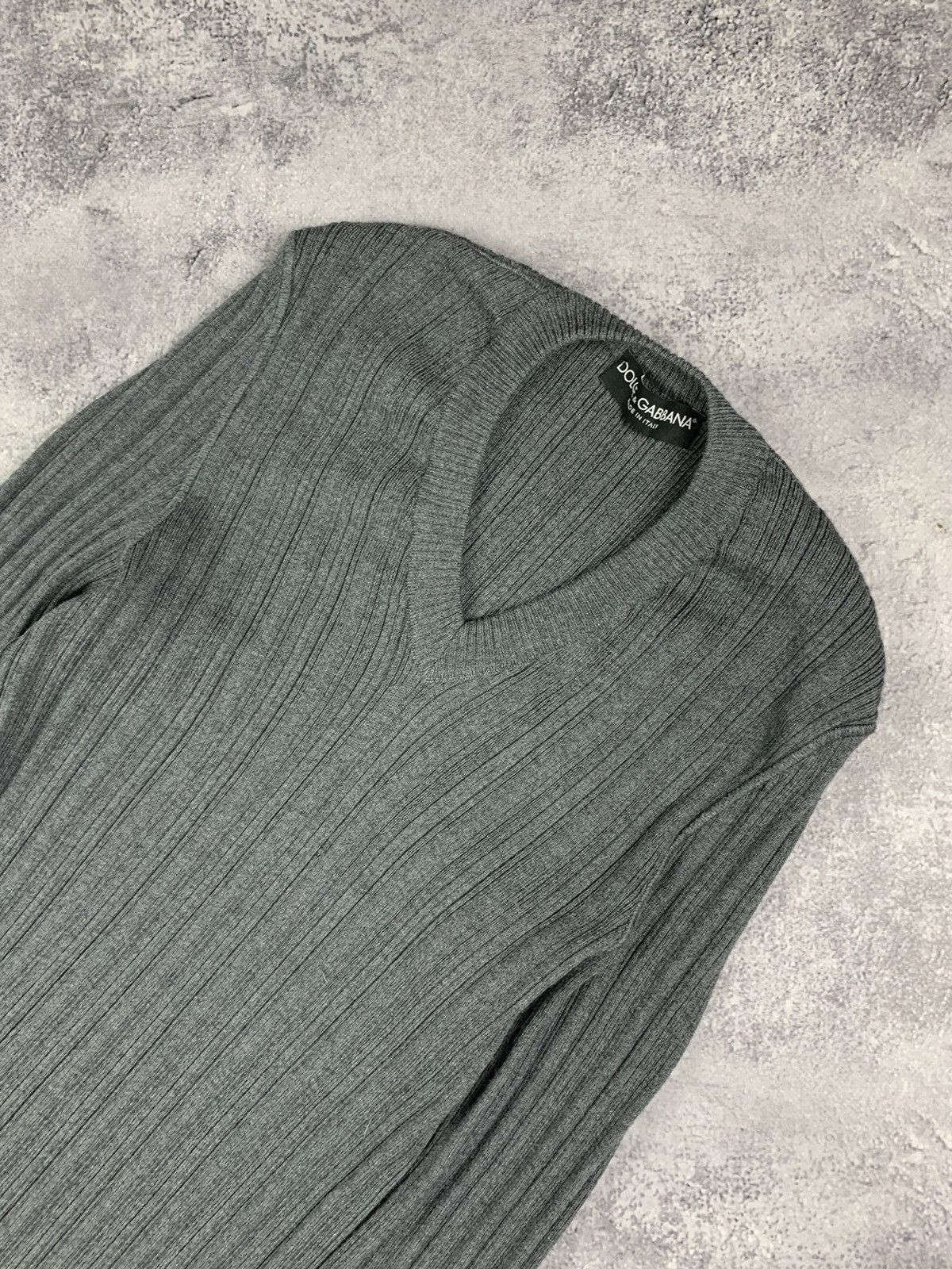 Dolce & Gabbana D&G Dolce Gabbana Y2K Knit Sweater Gray V-Neck Size L Size US L / EU 52-54 / 3 - 2 Thumbnail