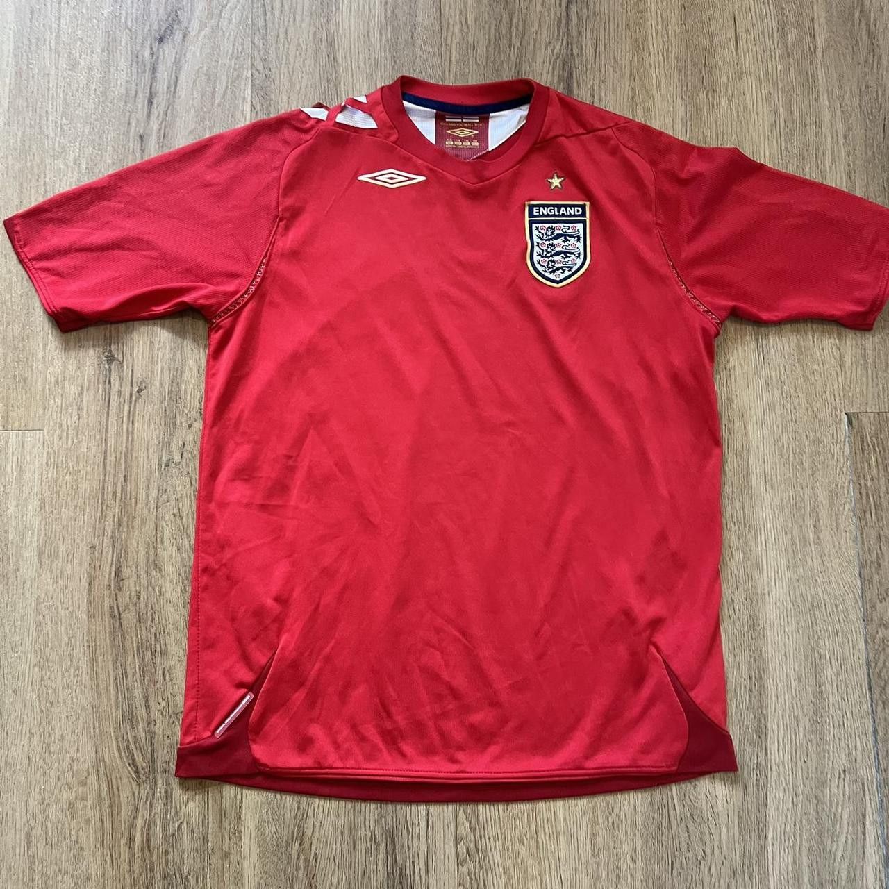 Umbro 2006-08 England Home Umbro Football Shirt y2k 2000s Size US S / EU 44-46 / 1 - 1 Thumbnail
