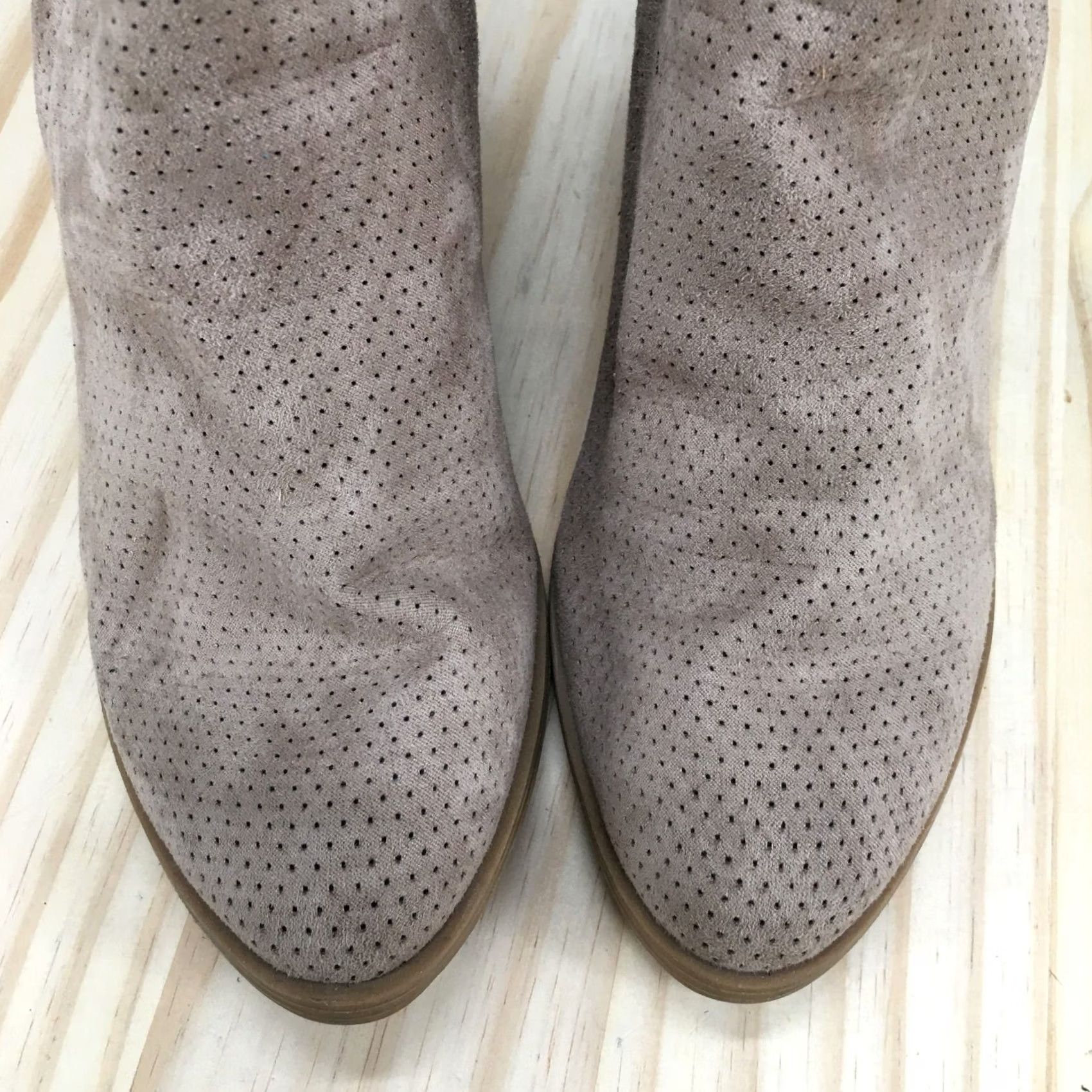 Vintage Universal Thread Avalyn Bootie Womens 7.5 Brown Slip On Perforated Ankle Bootie Brown Boots Womens 7.5 Casual Fall Spring Winter Block Heel Size US 8 / IT 38 - 5 Thumbnail