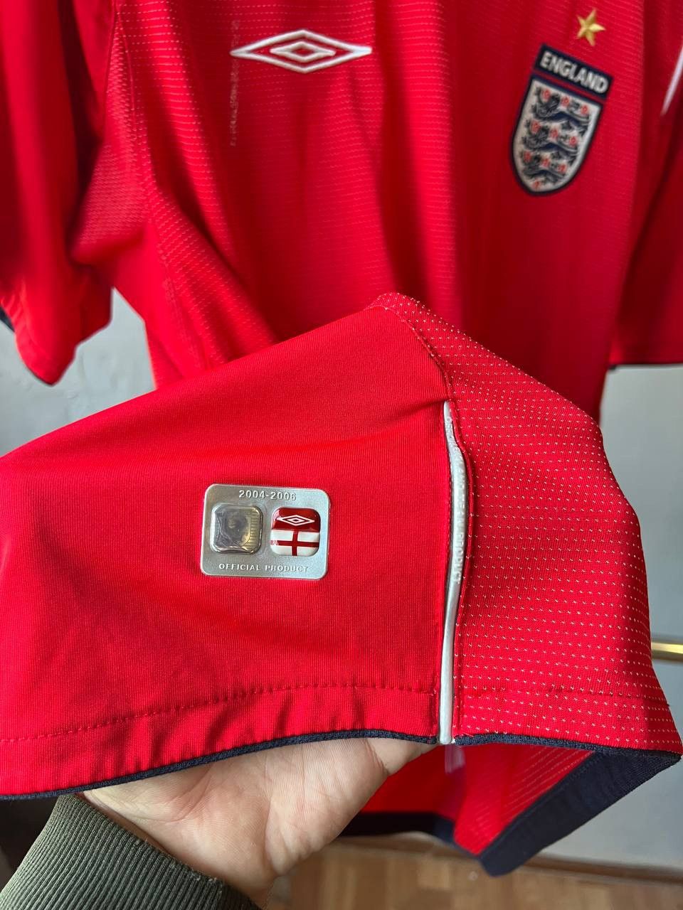 Umbro 2004/06 ENGLAND TEAM AWAY SOCCER JERSEY FOOTBALL SHIRT SZ XL Size US XL / EU 56 / 4 - 13 Thumbnail