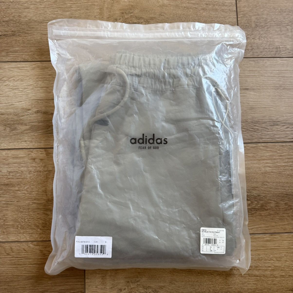 Adidas × Fear of God Adidas Fear of God Athletics Relaxed Trousers Clay Size US 30 / EU 46 - 7 Thumbnail