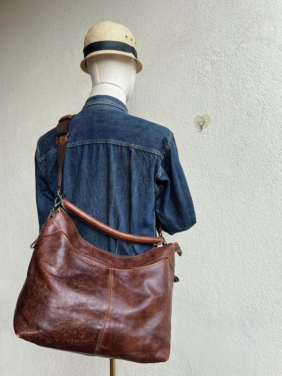Leather Vintage Aniary Japan Distress Patina Leather 2 Way Bag Size ONE SIZE - 4 Thumbnail