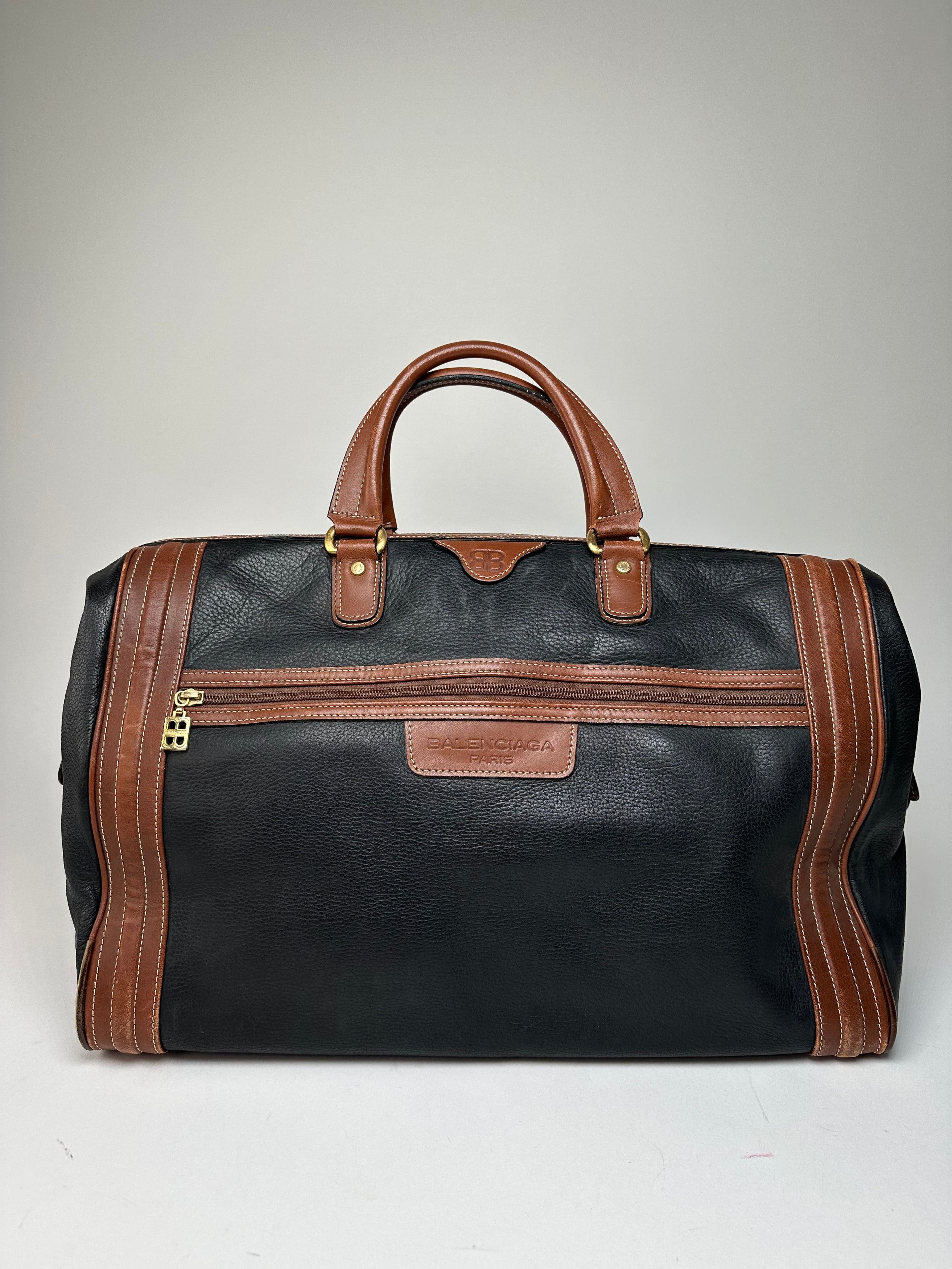 Balenciaga Vintage BB Logo Grained Leather Duffel Bag Black Tan Size ONE SIZE - 1 Thumbnail