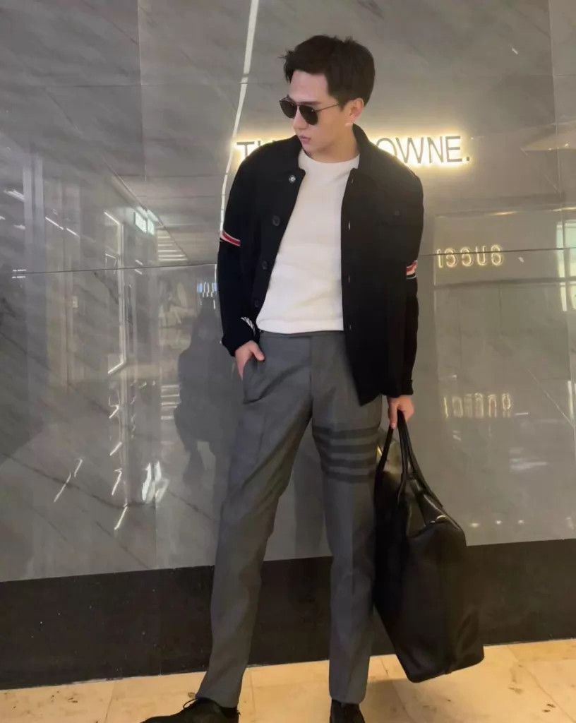 Thom Browne Thom Browne Gray 4-Bar Stripe Wool Trousers OS Size US 30 / EU 46 - 8 Thumbnail