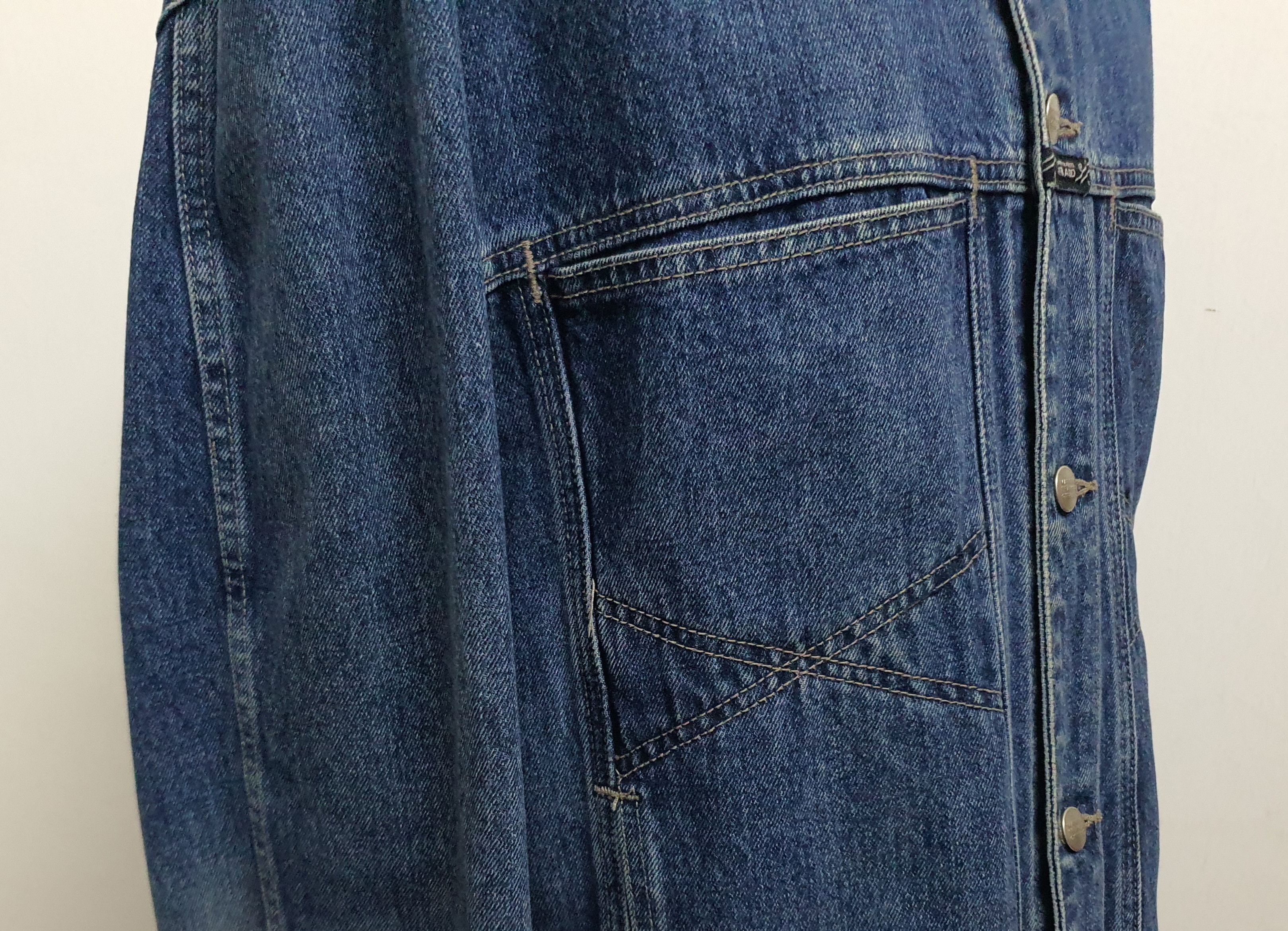 Marithe + Francois Girbaud MARITHE FRANCOIS GIRBOUD Blue Denim Jacket, XL. Size US XL / EU 56 / 4 - 6 Thumbnail