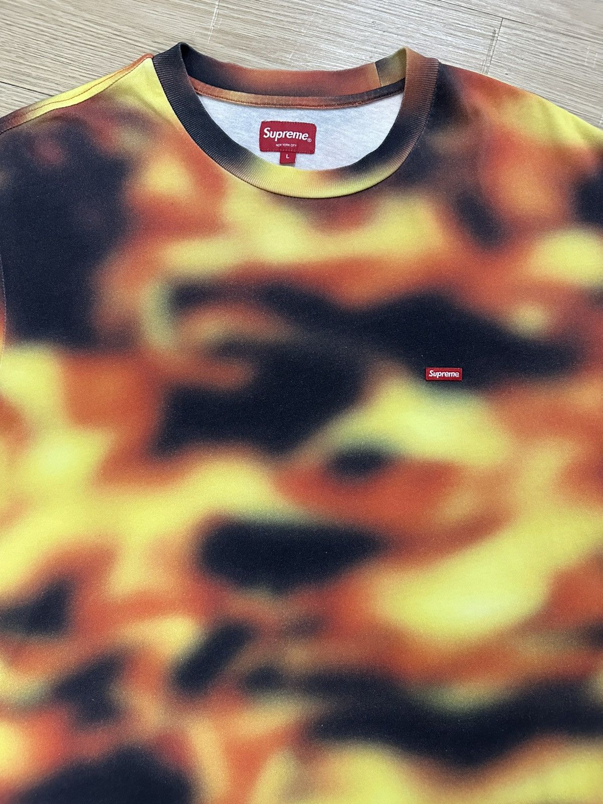 Supreme Rare And Beautiful Supreme SS23 Small Box Logo Flame Tee Size US L / EU 52-54 / 3 - 3 Thumbnail