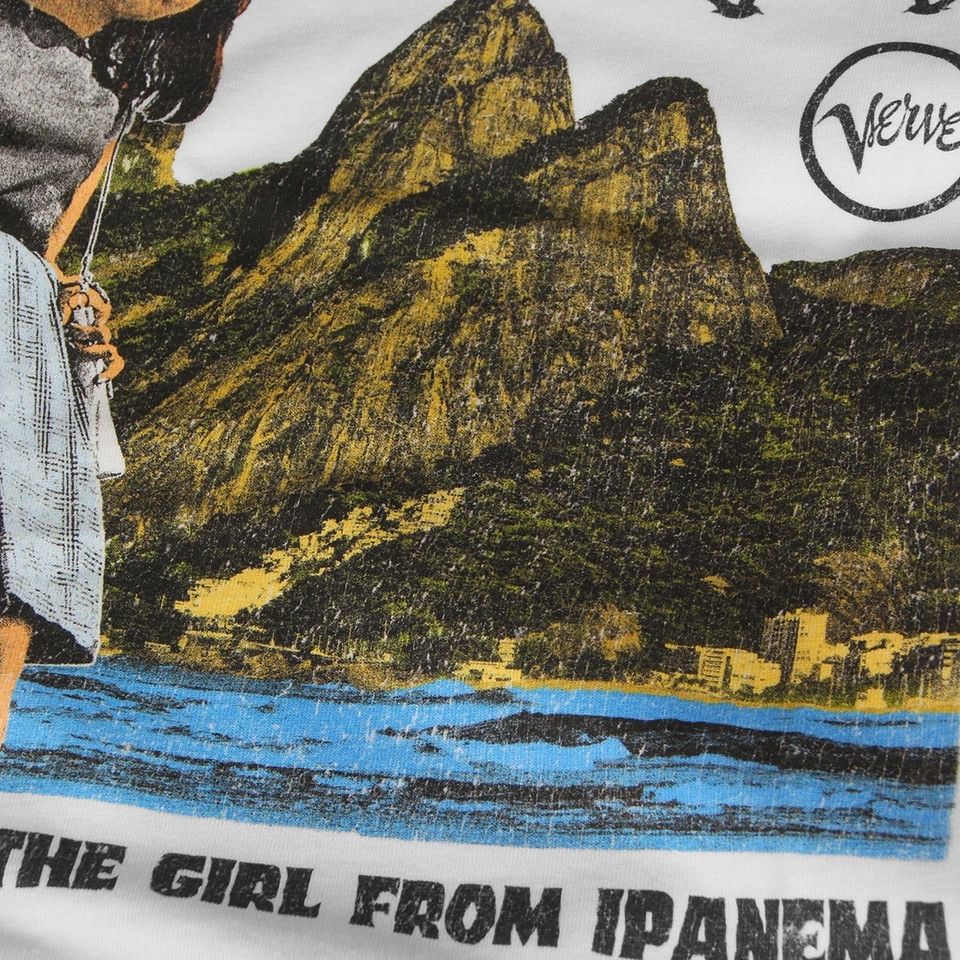 Japanese Brand Astrud Gilberto Tshirt Size US XL / EU 56 / 4 - 6 Thumbnail