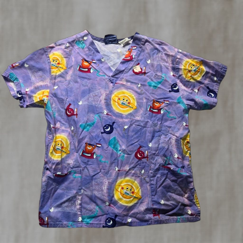 Vintage VINTAGE Lydia's Dental Animal Print Scrub Top Shirt Adult Women Size L Purple Cotton Blend Size L / US 10 / IT 46 - 1 Thumbnail