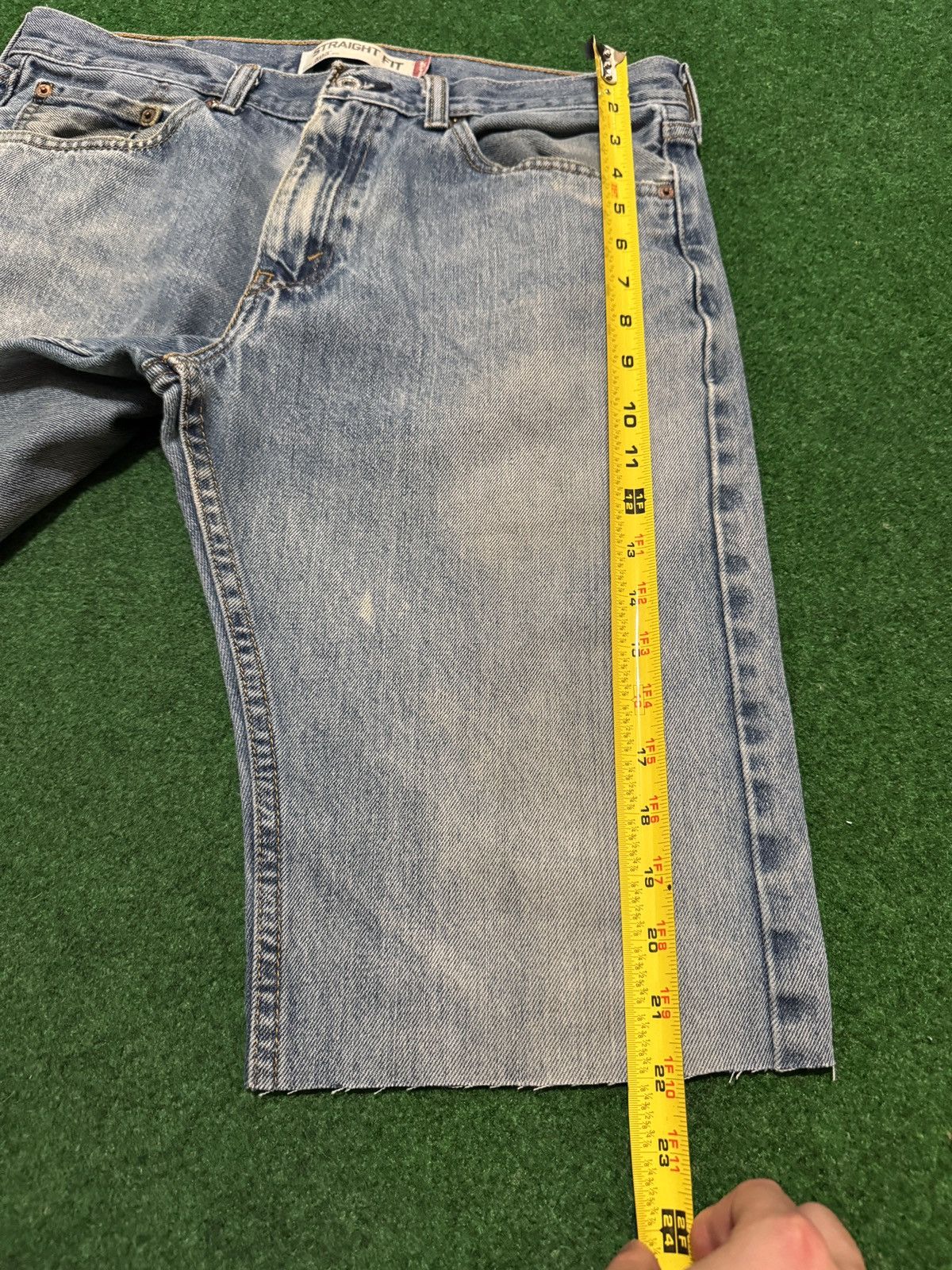 Levi's Y2K Levi Cutoff Jorts Regular Fit Grunge Skater Denim Shorts Size US 33 - 8 Thumbnail