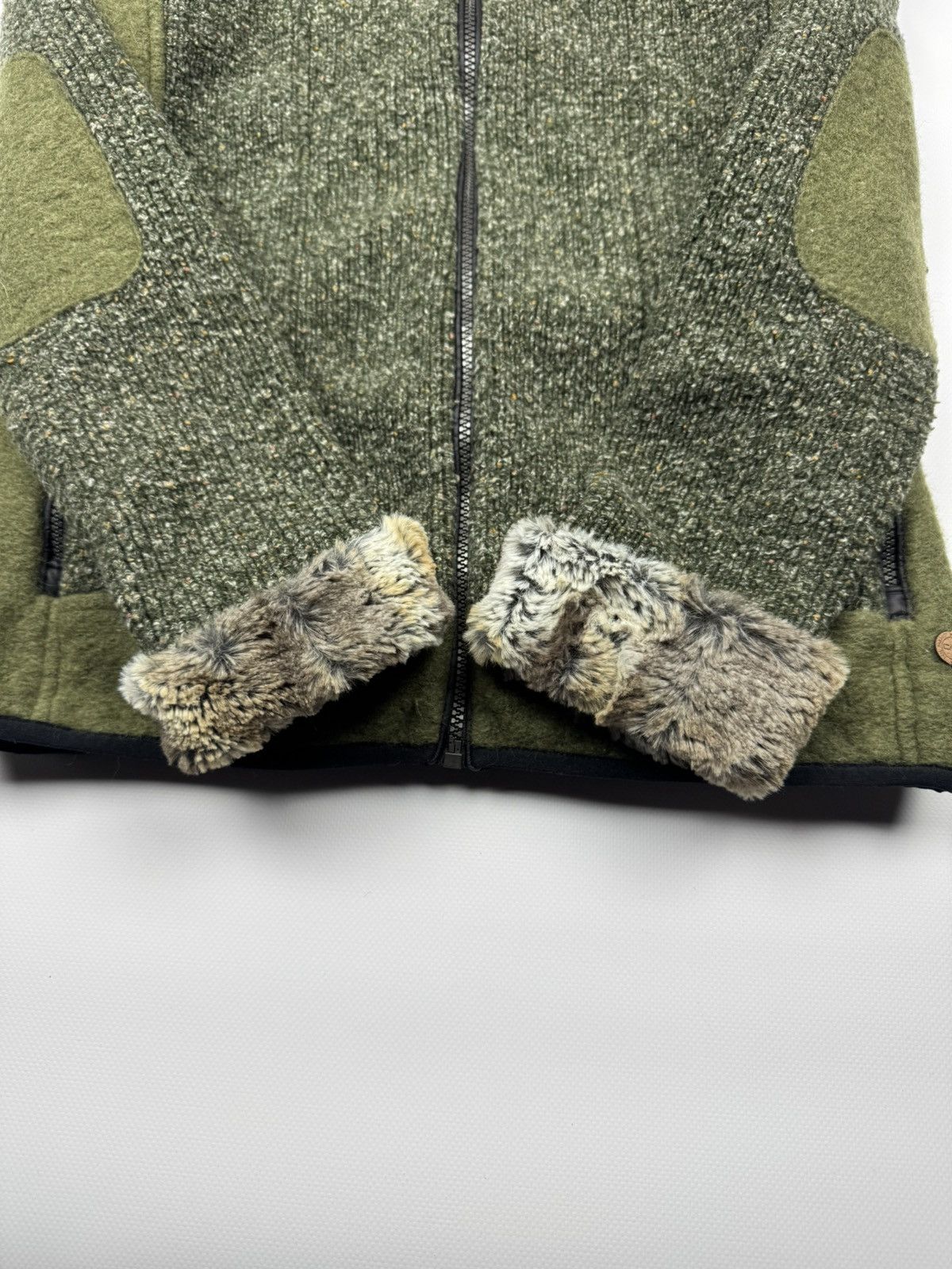 Japanese Brand Vintage Faux Fur Y2k Wool Zip Hoodie Size S / US 4 / IT 40 - 4 Thumbnail