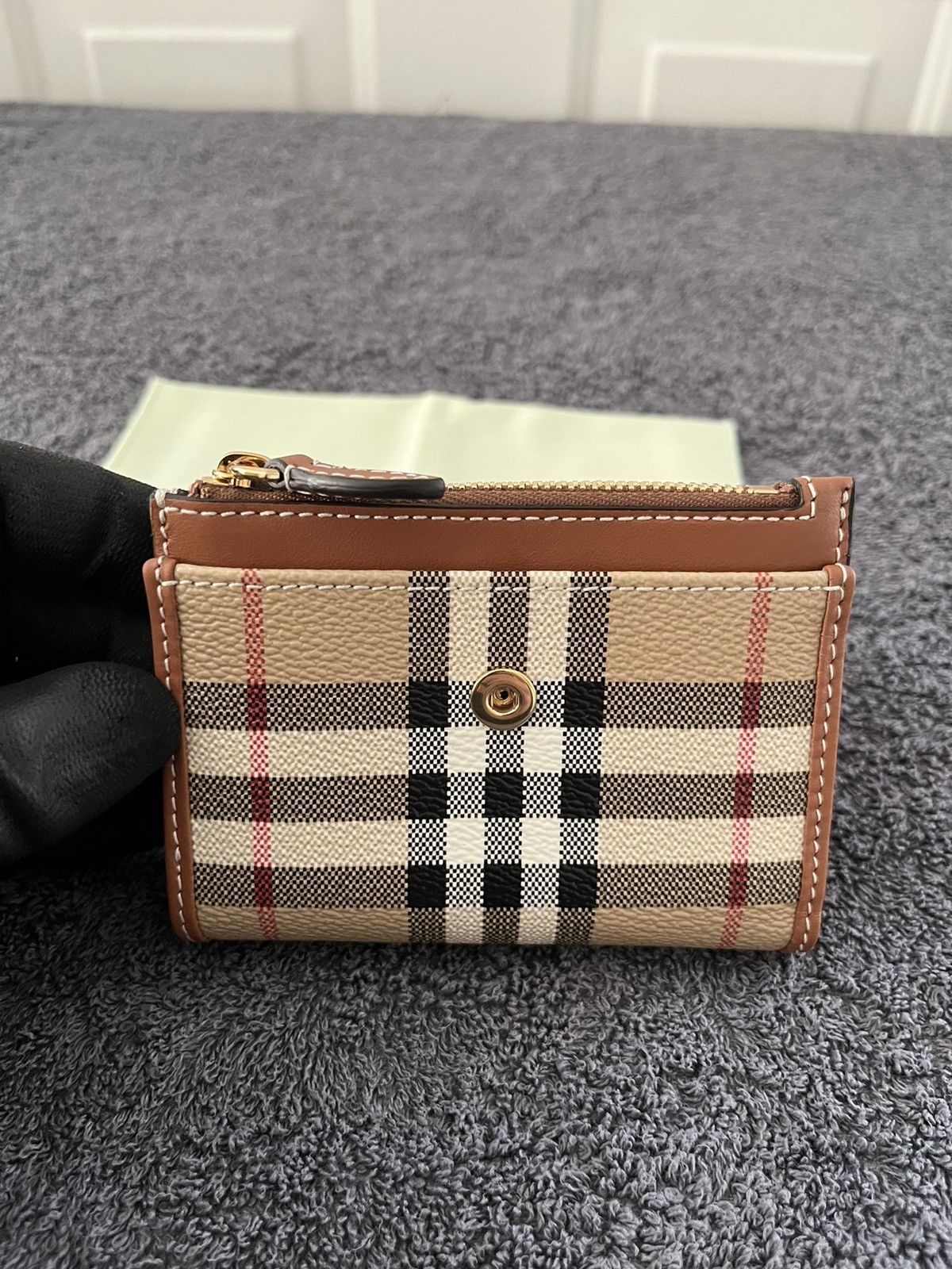 Burberry Burberry Check and Leather Small Folding Wallet Size ONE SIZE - 14 Thumbnail