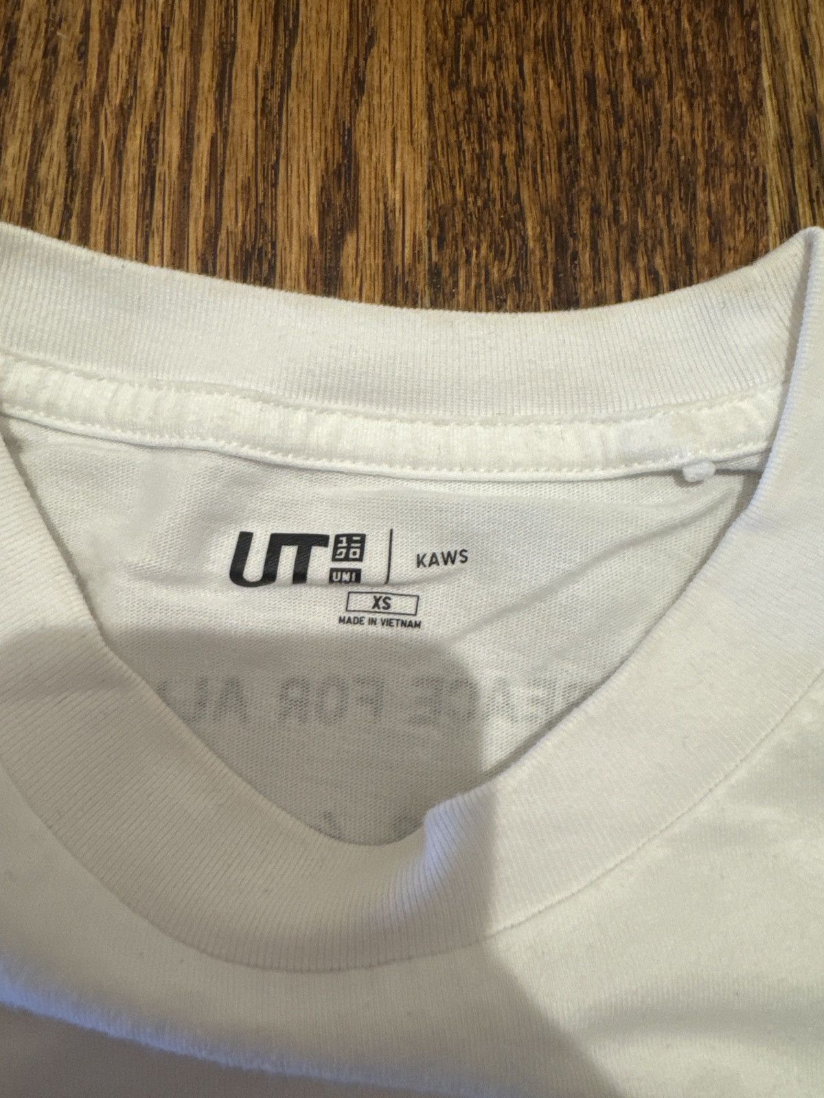 Kaws × Uniqlo KAWS x Uniqlo Tee Size US XS / EU 42 / 0 - 2 Thumbnail