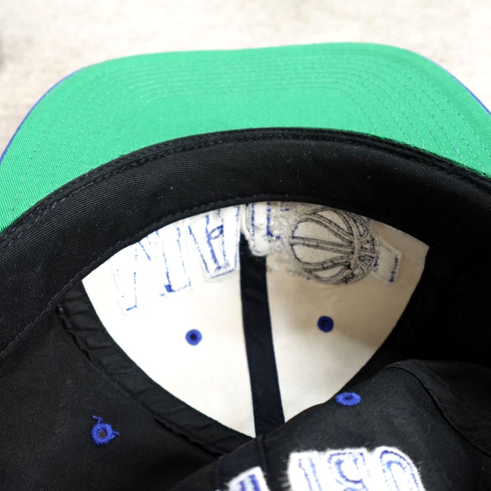 Vintage VINTAGE American Vintage Orlando Magic Hat Black Embroidered Snapback Adjustable Men's One Size Sports Team Hat Size ONE SIZE - 4 Thumbnail