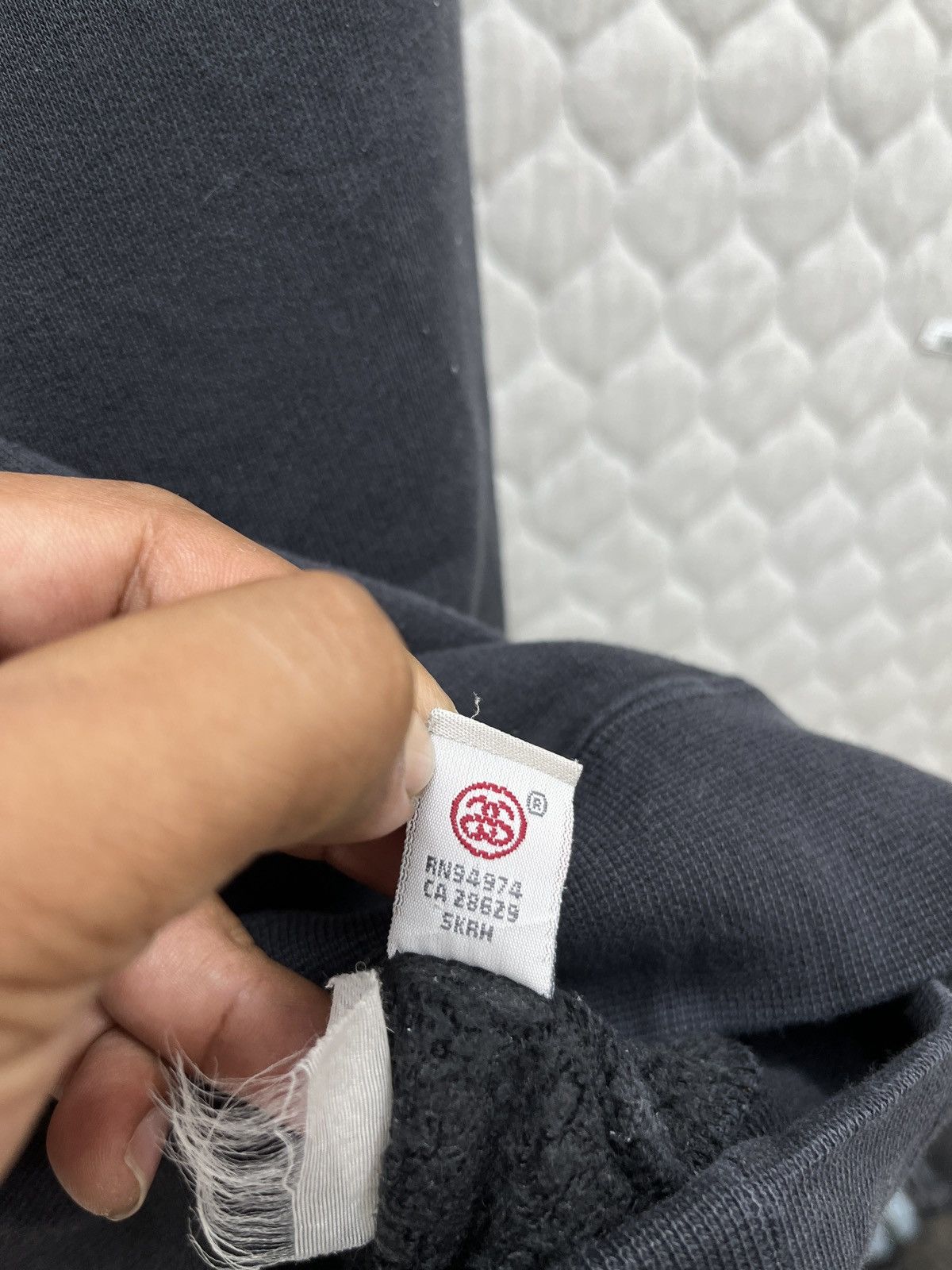 Stussy 🔥🔥🔥STEALS STUSSY SWEATSHIRT Size US S / EU 44-46 / 1 - 10 Thumbnail