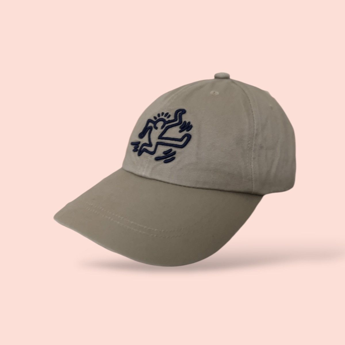 Jun Takahashi × Keith Haring × Uniqlo VINTAGE KEITH HARING X UNIQLO STRAPBACK Size ONE SIZE - 2 Thumbnail