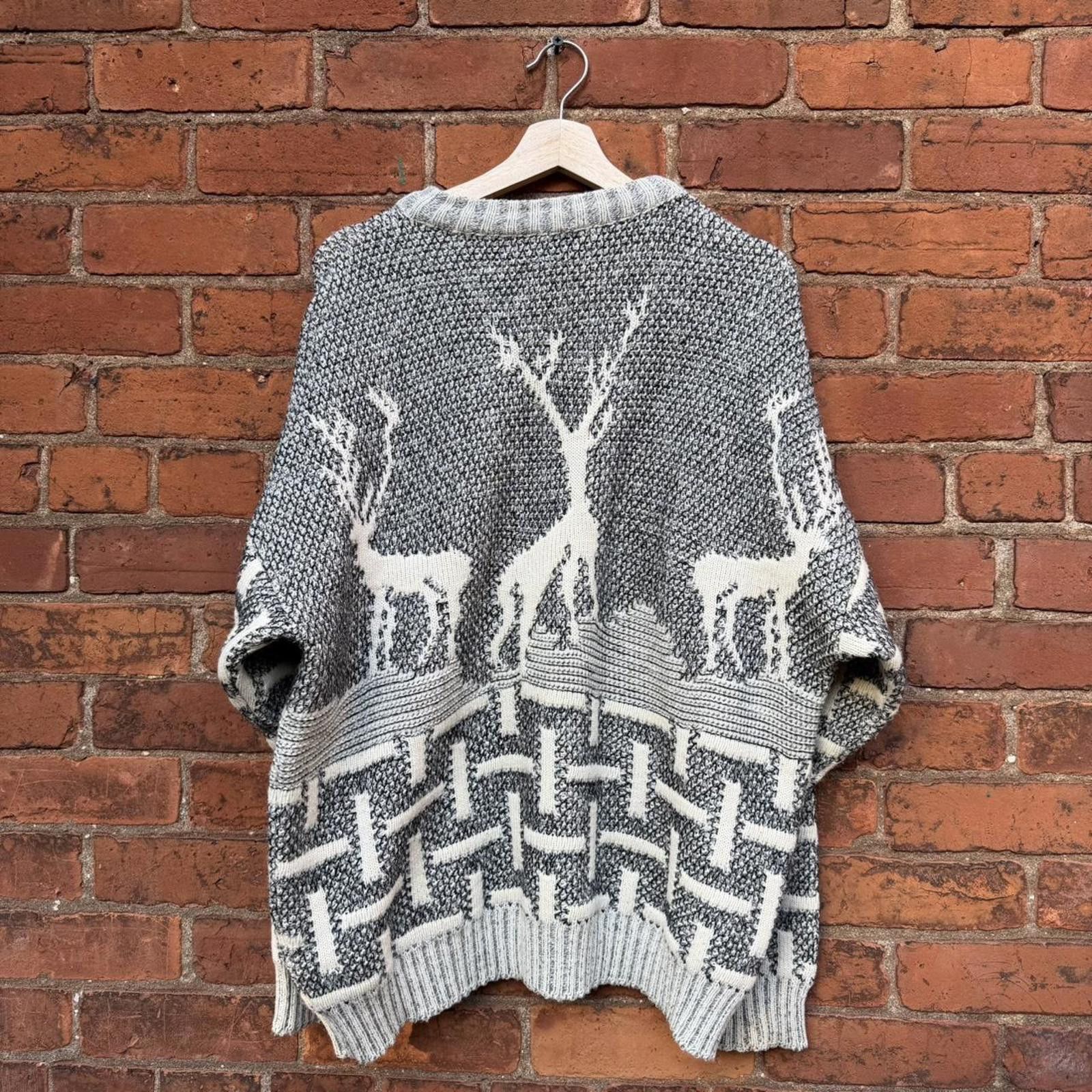 Other vintage Prince Bellini deer knit sweater 80s/90s L Size US L / EU 52-54 / 3 - 5 Thumbnail
