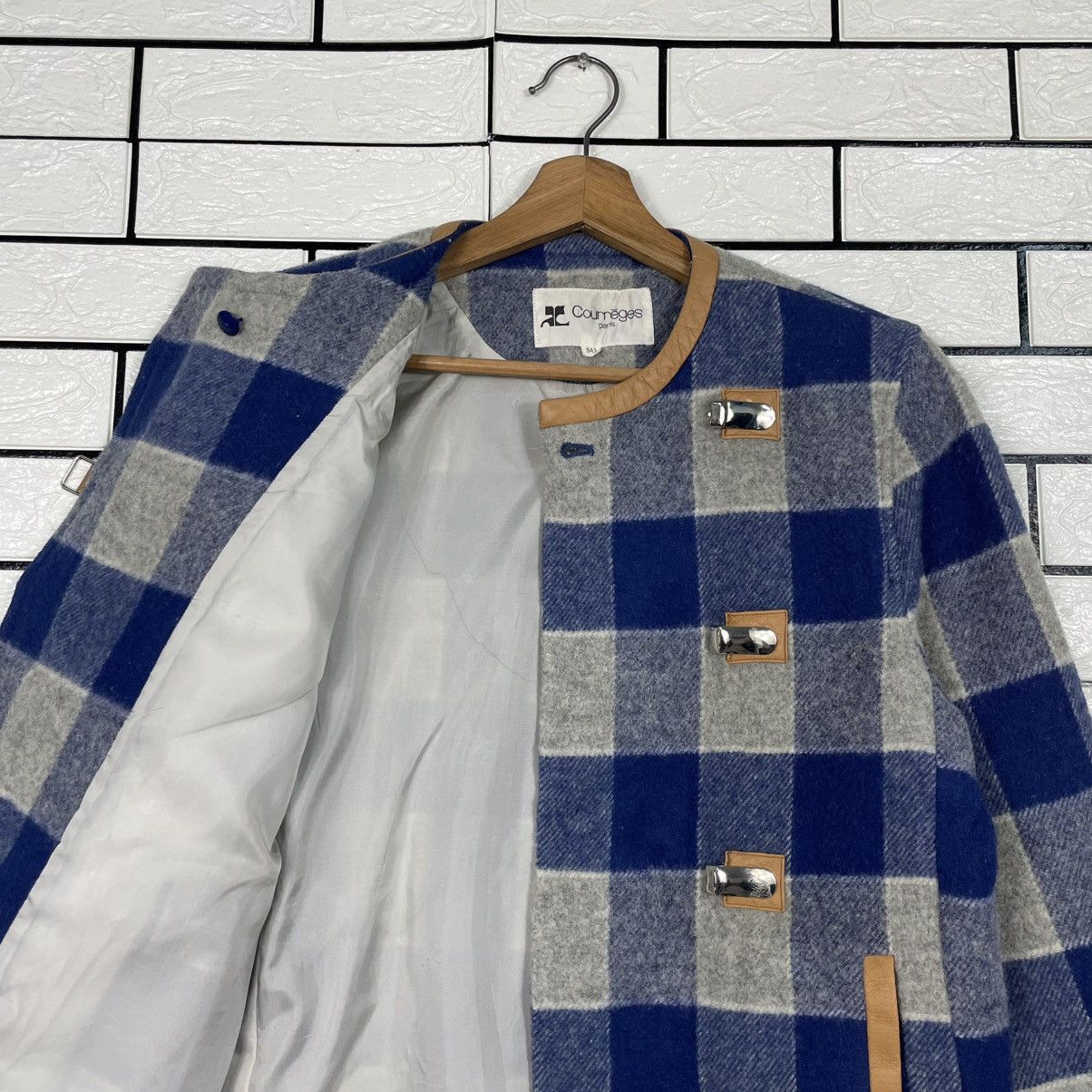 Courreges Courreges Paris Wool Tartan Jacket Size M / US 6-8 / IT 42-44 - 10 Thumbnail