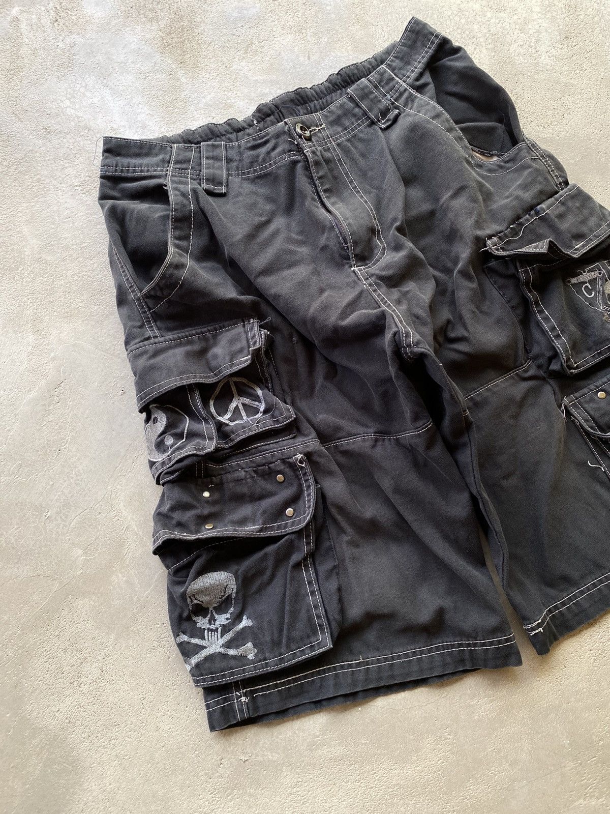 If Six Was Nine × Japanese Brand × Le Grande Bleu (L.G.B.) Rare Design Faded Cargo Multipocket Skull Punk Pants Size US 32 / EU 48 - 6 Thumbnail