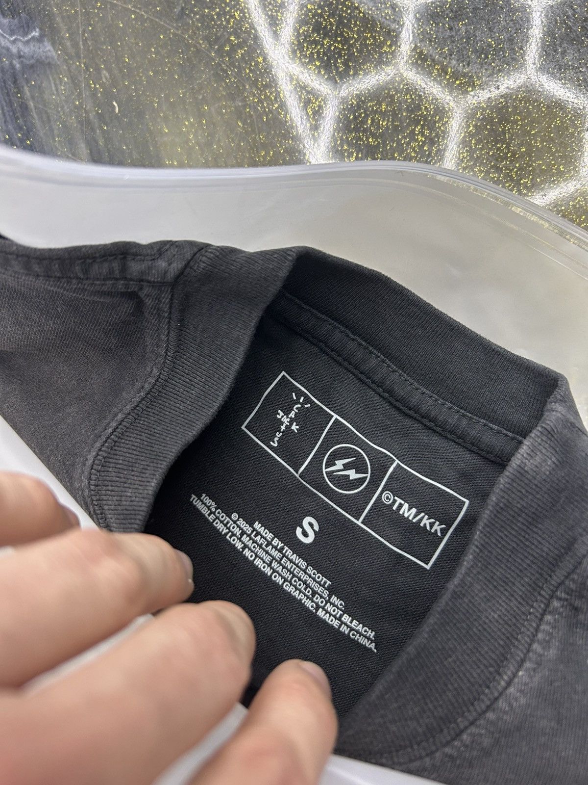 Fragment Design × Jordan Brand × Travis Scott Travis Scott x Murakami x Fragment Tokyo Tee Black Size S Size US S / EU 44-46 / 1 - 7 Thumbnail