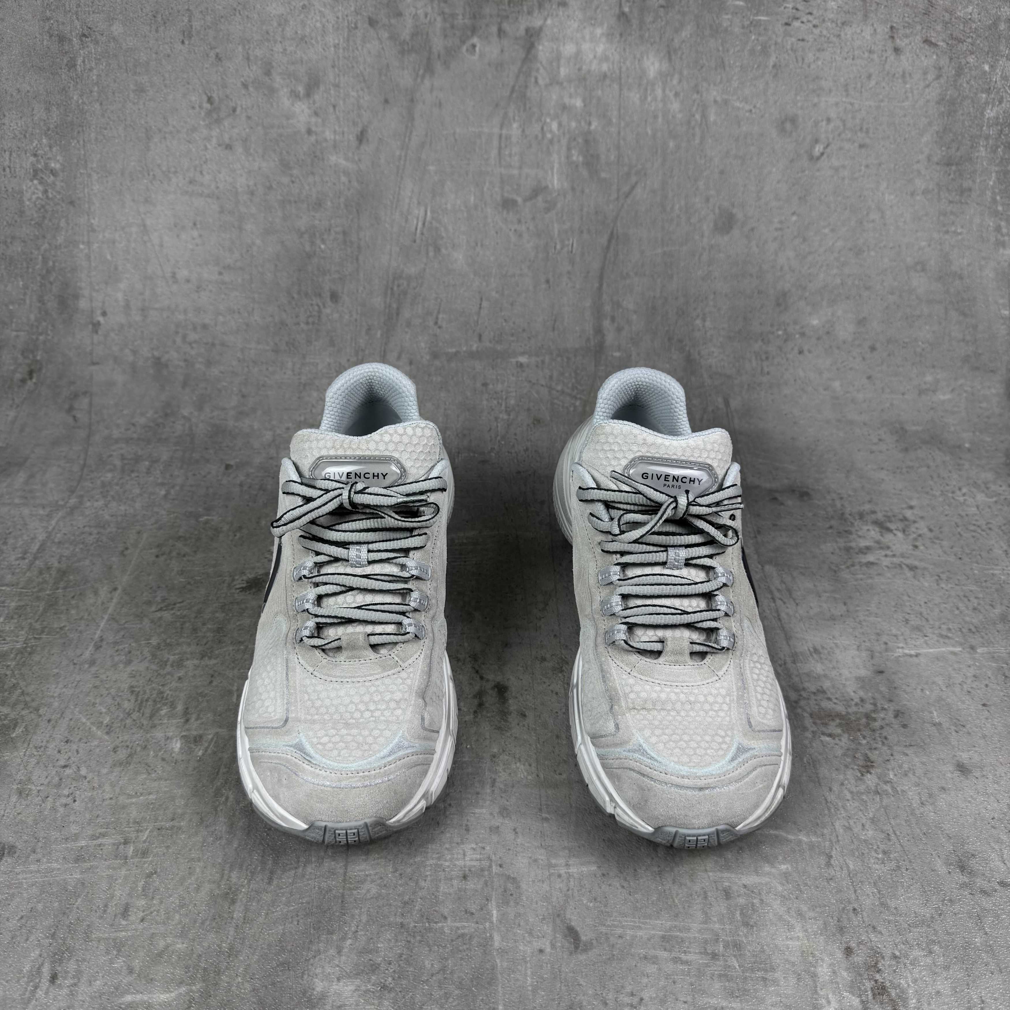 Givenchy GIVENCHY TK-MX Runner Worn In Effect Suede Sneakers Grey Size US 7 / EU 40 - 4 Thumbnail