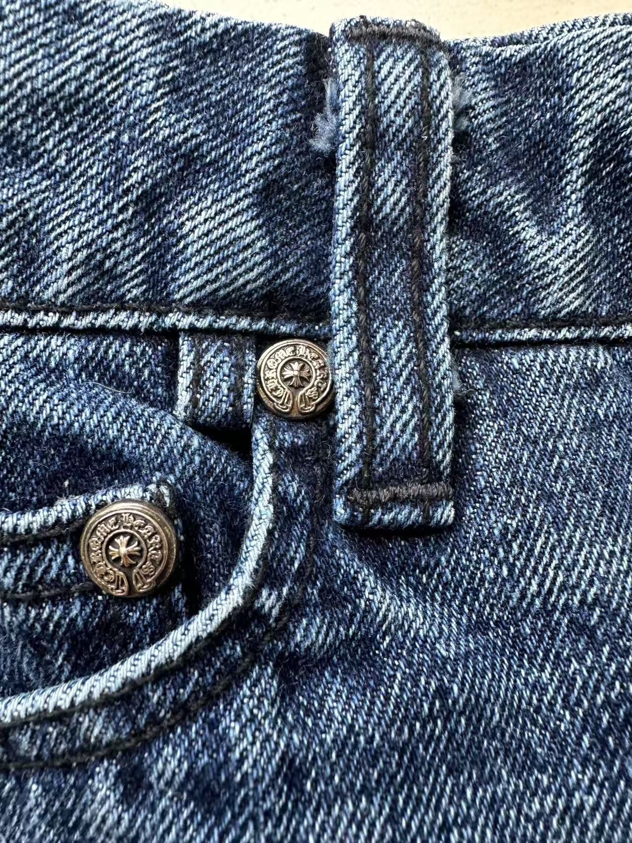 Chrome Hearts Chrome Hearts Cross Patch Denim Shorts Size 24" / US 00 / IT 34 - 7 Thumbnail
