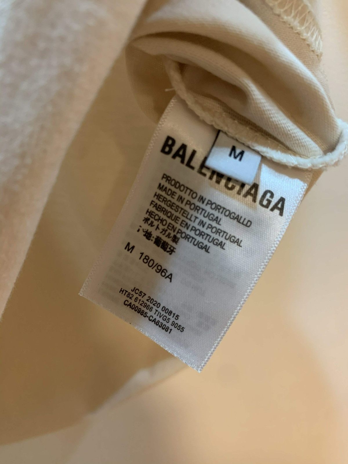 Balenciaga Balenciaga Badge Logo Tee Beige Size US M / EU 48-50 / 2 - 5 Thumbnail