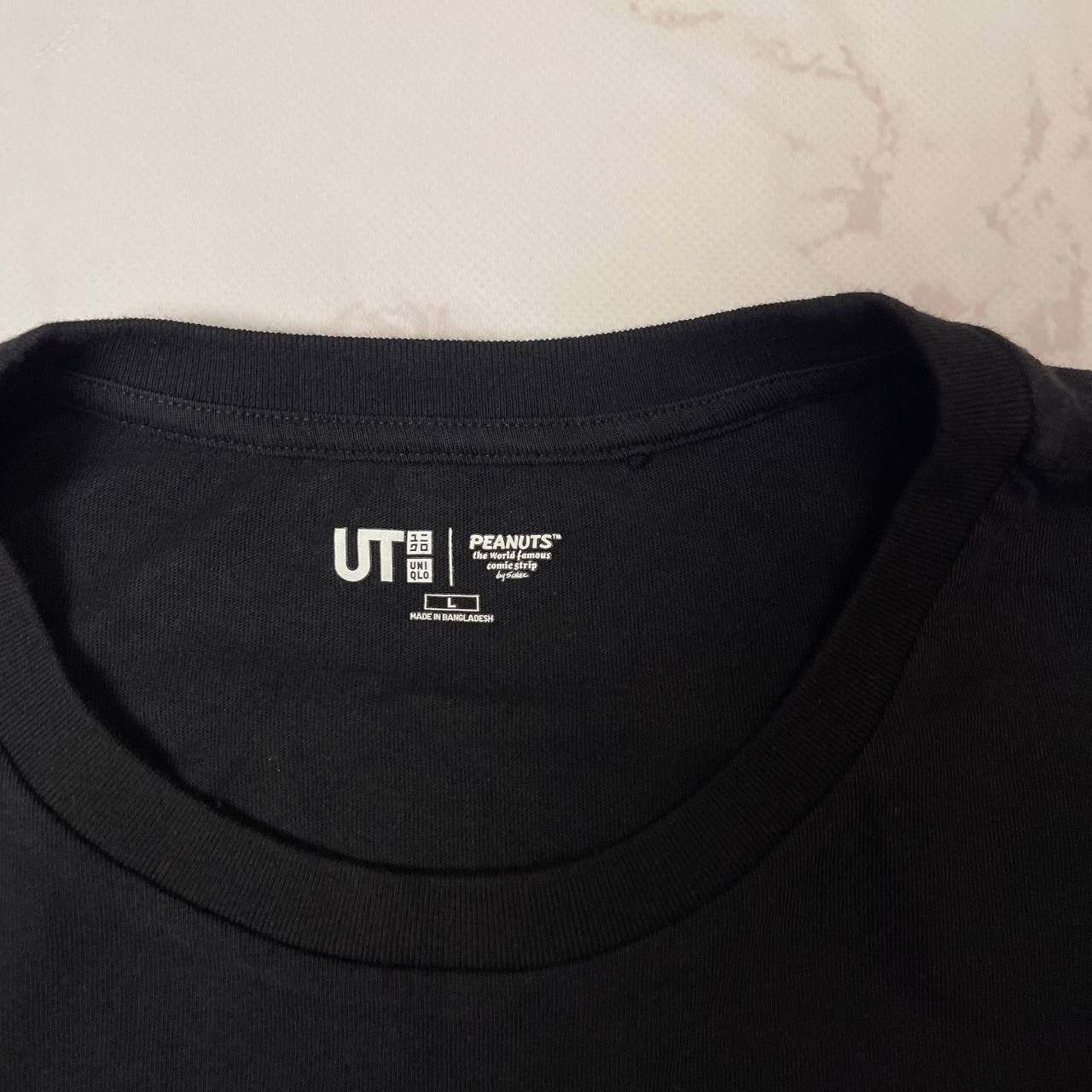 Vintage Vintage uniqlo t-shirt black basic print Size US L / EU 52-54 / 3 - 11 Thumbnail