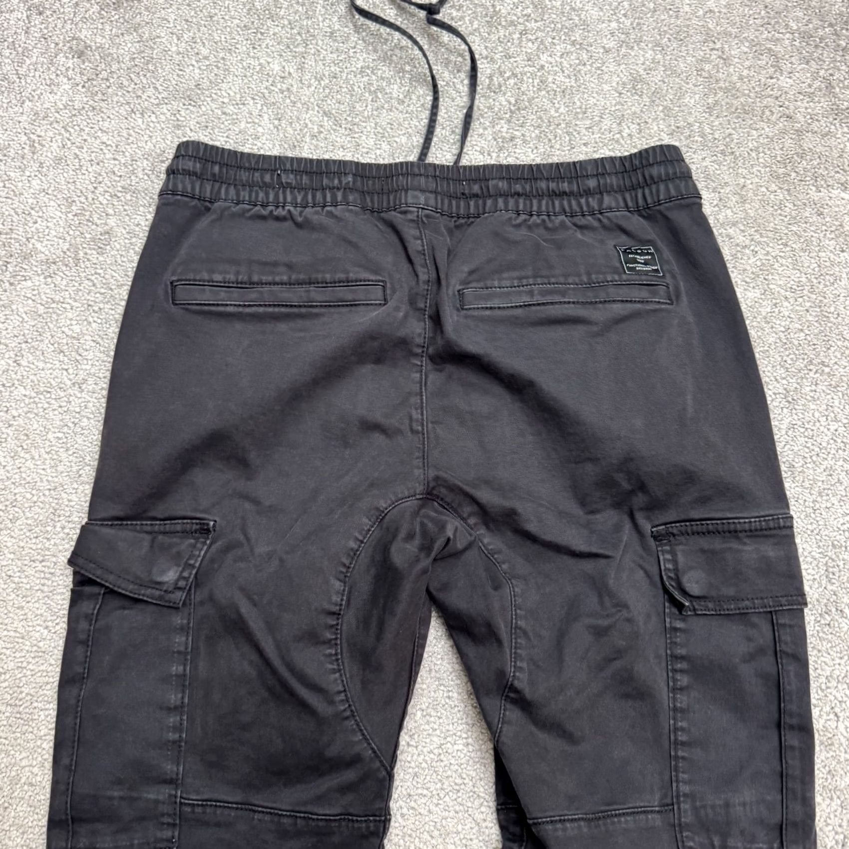 Wrangler Wrangler Cargo Jogger Pants Mens Medium Black Twill Elastic Waist Gusset Crotch Pockets Logo Style: Cargo Size US 36 / EU 52 - 3 Thumbnail