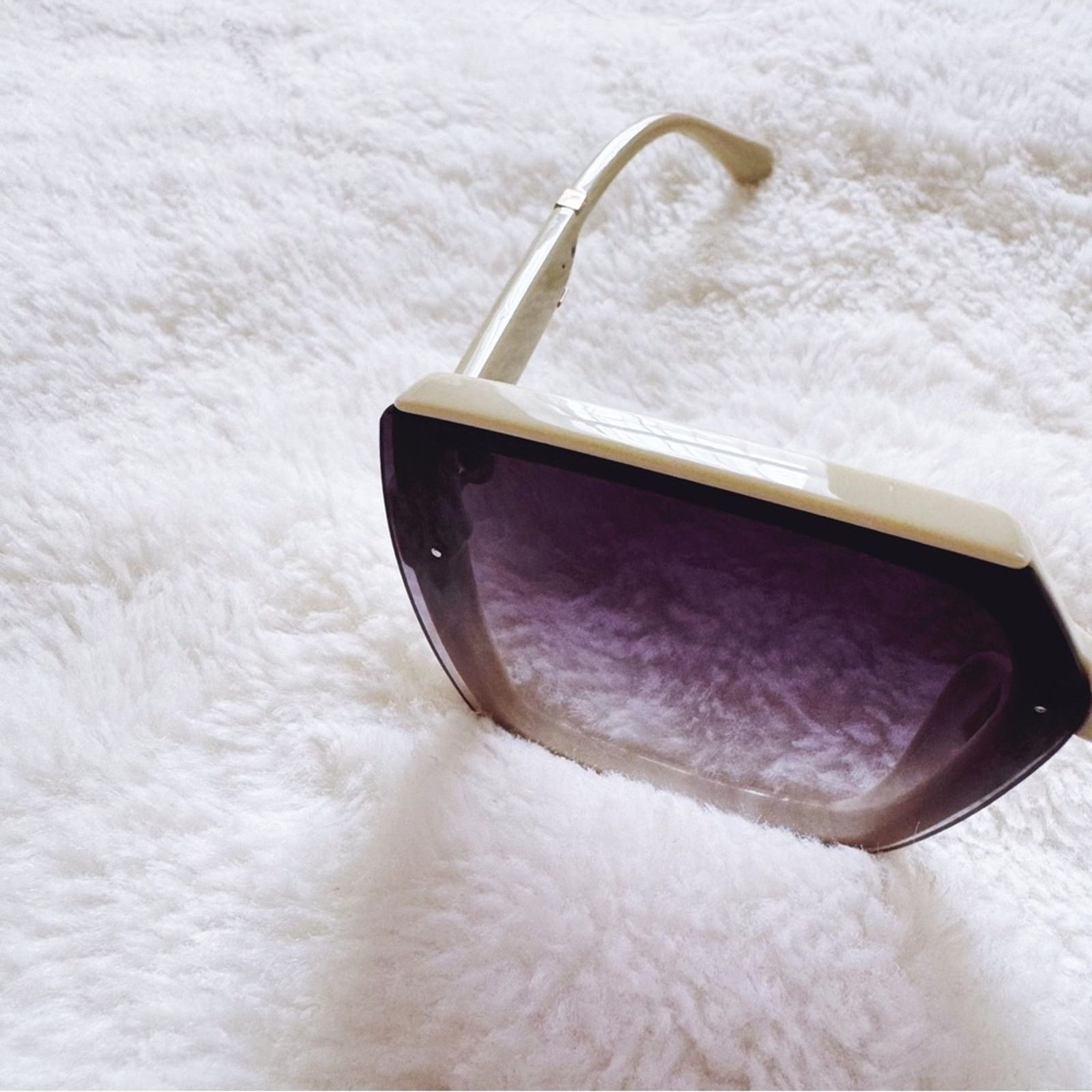 Other Gloria Cream Square Oversized Sunglasses Size ONE SIZE - 6 Thumbnail