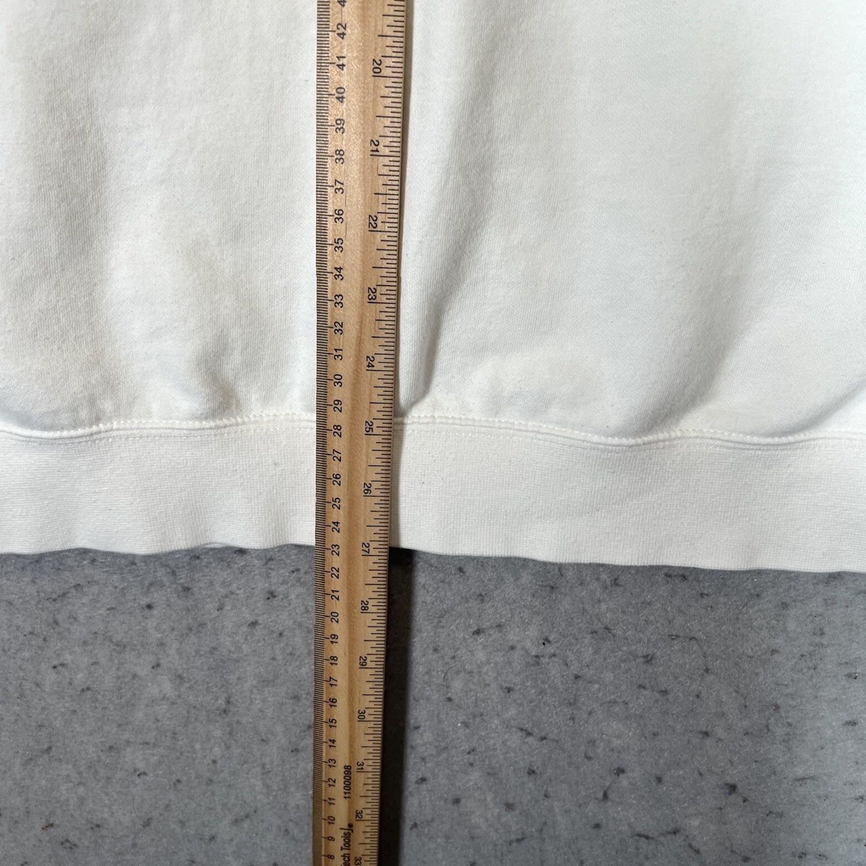 Nike VINTAGE Nike Sweatshirt 90s White Crewneck Adult XL Rose Gold Swoosh Mens Size US XL / EU 56 / 4 - 3 Thumbnail