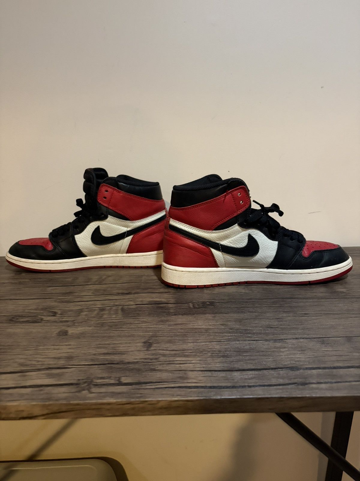 Jordan Brand 2017 Jordan 1 Bred Toe Size US 10 / EU 43 - 3 Thumbnail