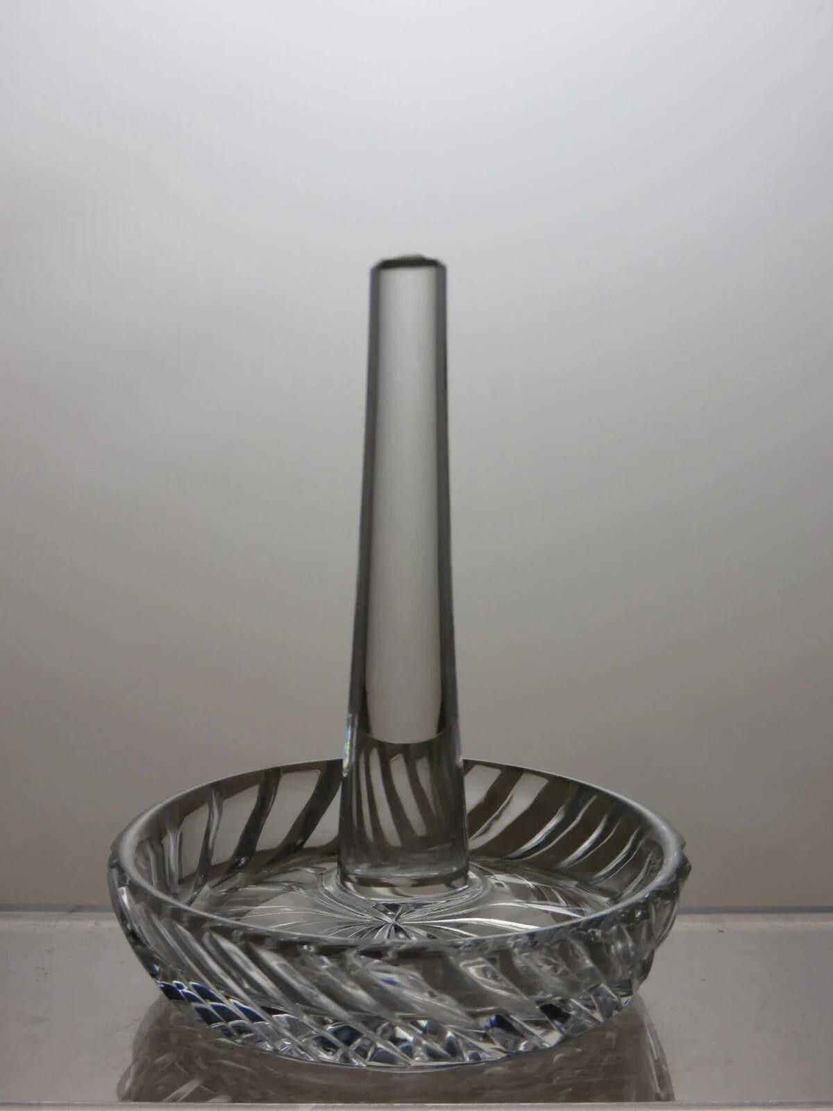 Other Crystal Cut Glass Ring Holder 3 3/4" Size ONE SIZE - 1 Thumbnail