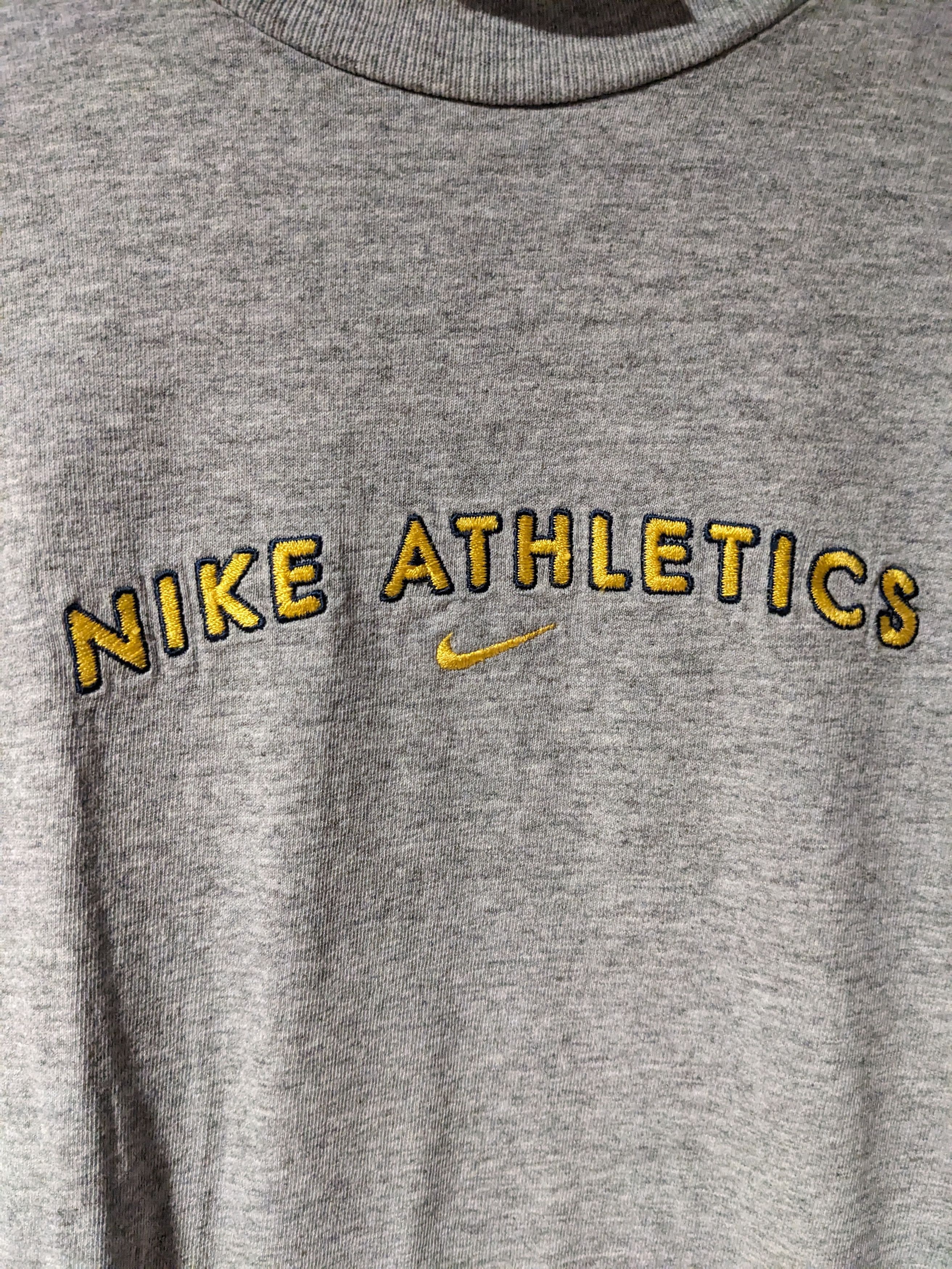 Nike × Vintage Vintage Y2K Nike Athletic Center Swoosh Gray Large T-Shirt Size US L / EU 52-54 / 3 - 2 Thumbnail