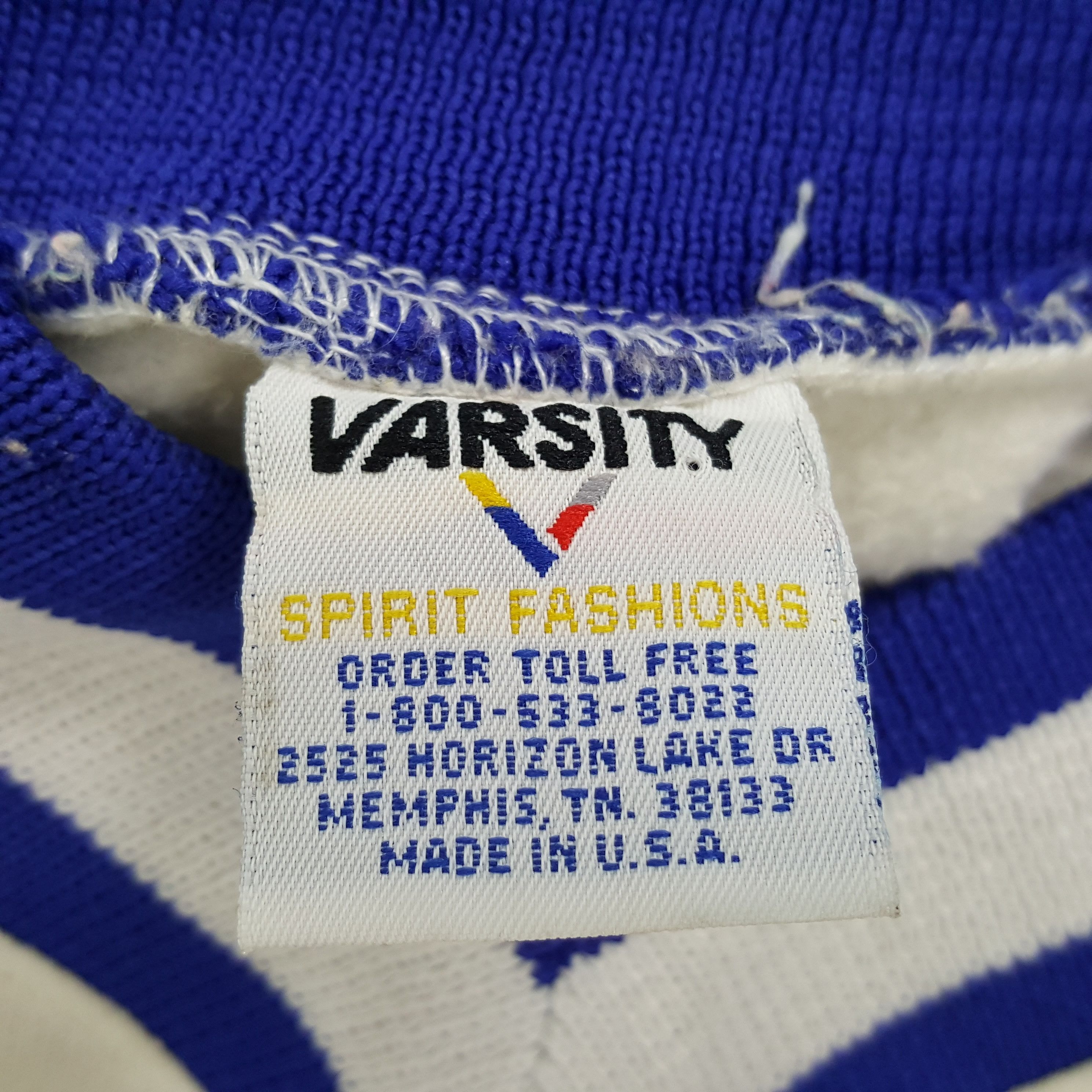 Vintage Vintage UCA CHEERLEADERS Center Design Sweatshirt Size US L / EU 52-54 / 3 - 9 Thumbnail
