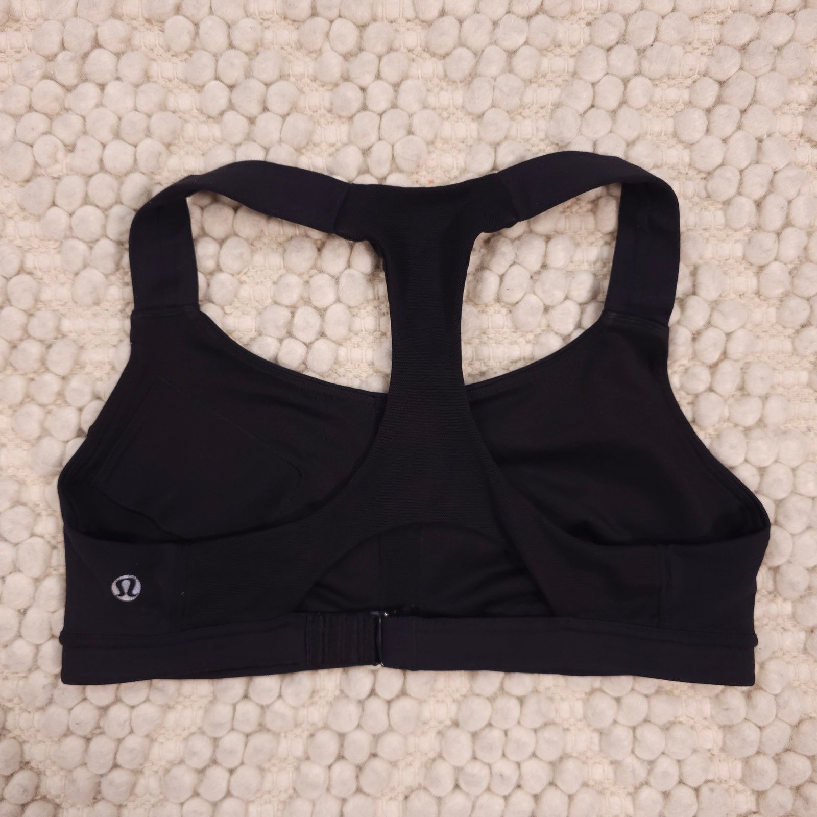 Lululemon Lululemon Run: Hook Me Up Bra Black Sz 8 Size ONE SIZE - 6 Thumbnail