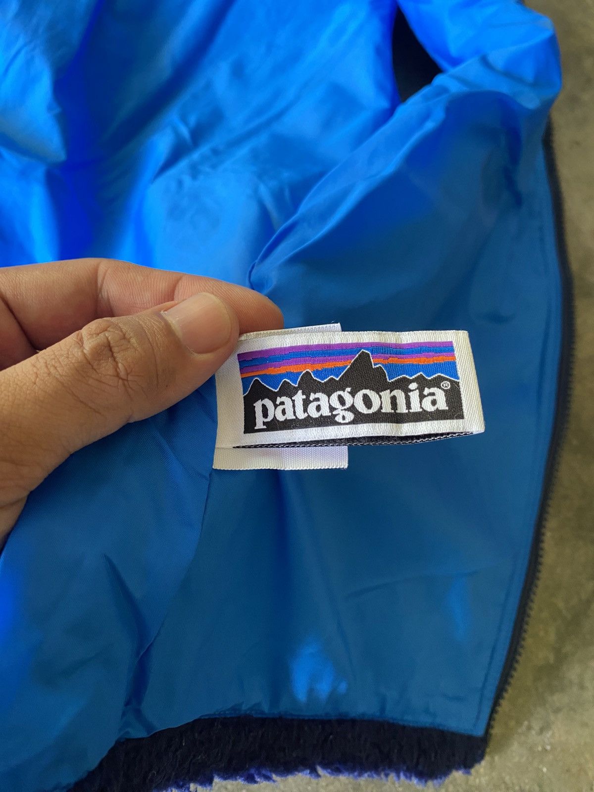 Patagonia Patagonia Blue Tone Outdoor Vest ZF40 for Women 🔥 Size L / US 10 / IT 46 - 12 Thumbnail