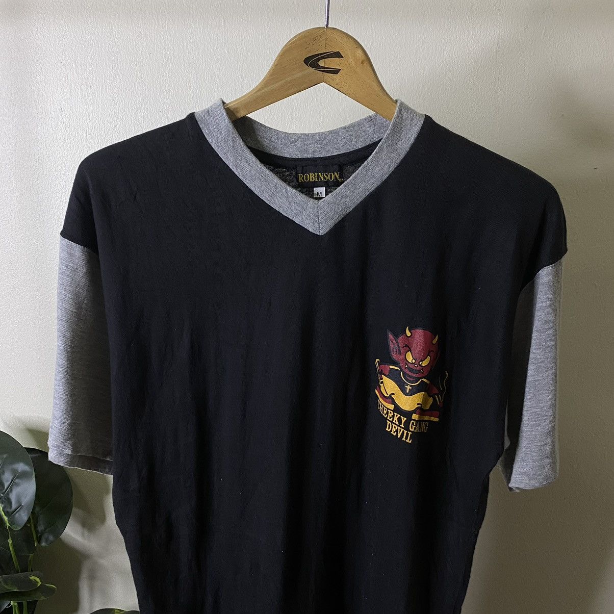 Japanese Brand Vintage 1990s Cheeky Gang Devil Satanic Streetwear Tee Size US M / EU 48-50 / 2 - 6 Thumbnail