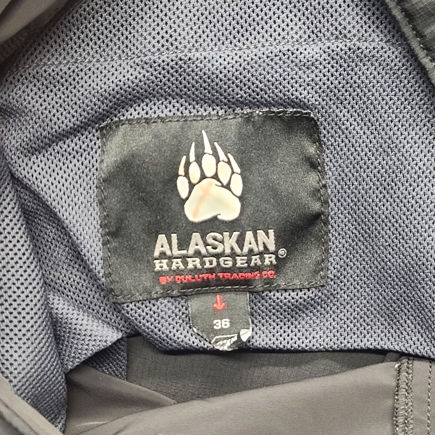 Vintage Duluth Alaskan Hardgear Cargo Shorts Mens 36 Regular Belted Pockets Quick Dry Stretch Nylon Spandex Gray Outdoor Size US 36 / EU 52 - 2 Thumbnail