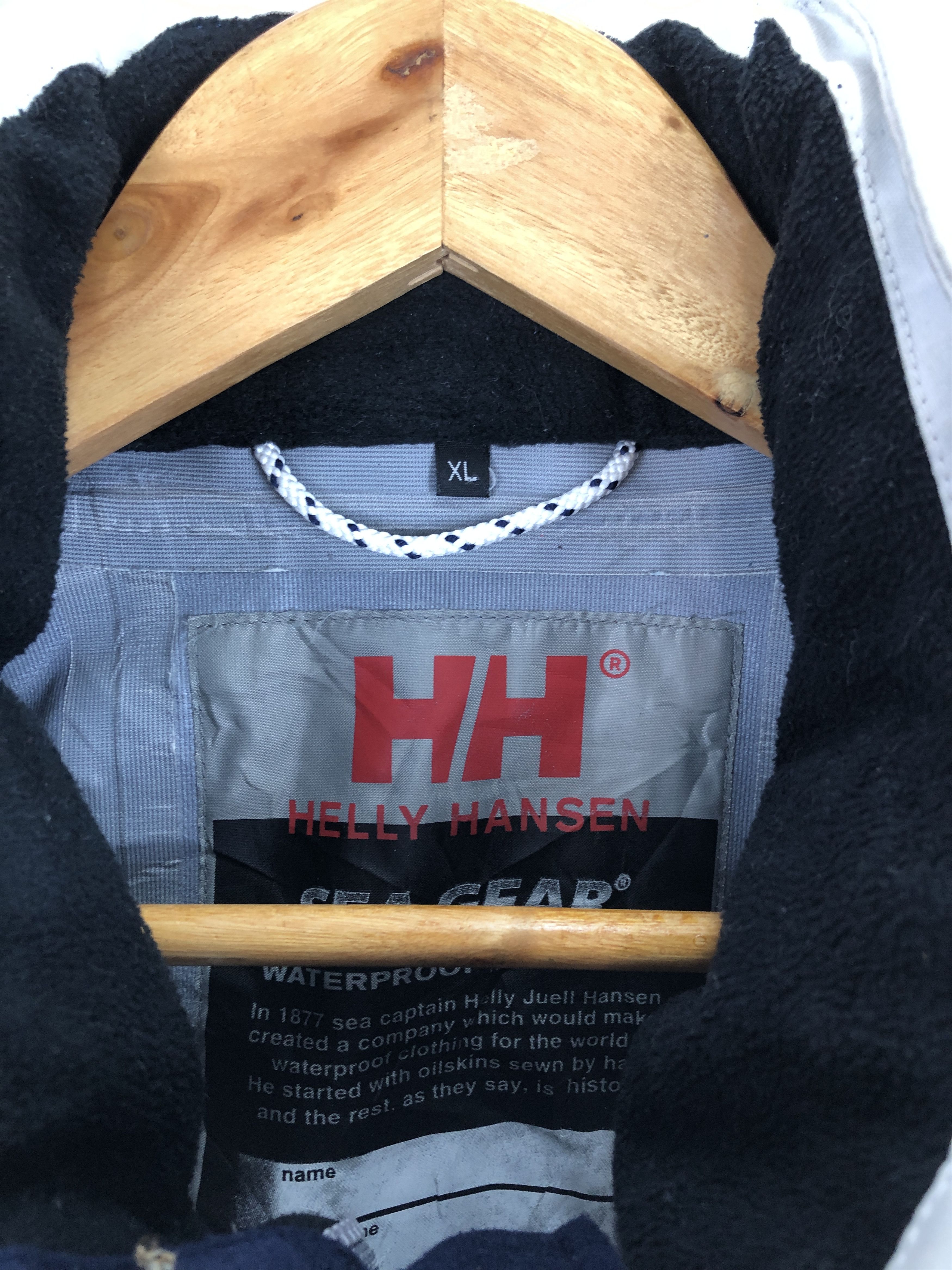 Helly Hansen Vintage Helly Hansen Waterproof Light Jacket J1686 Size US XL / EU 56 / 4 - 6 Thumbnail