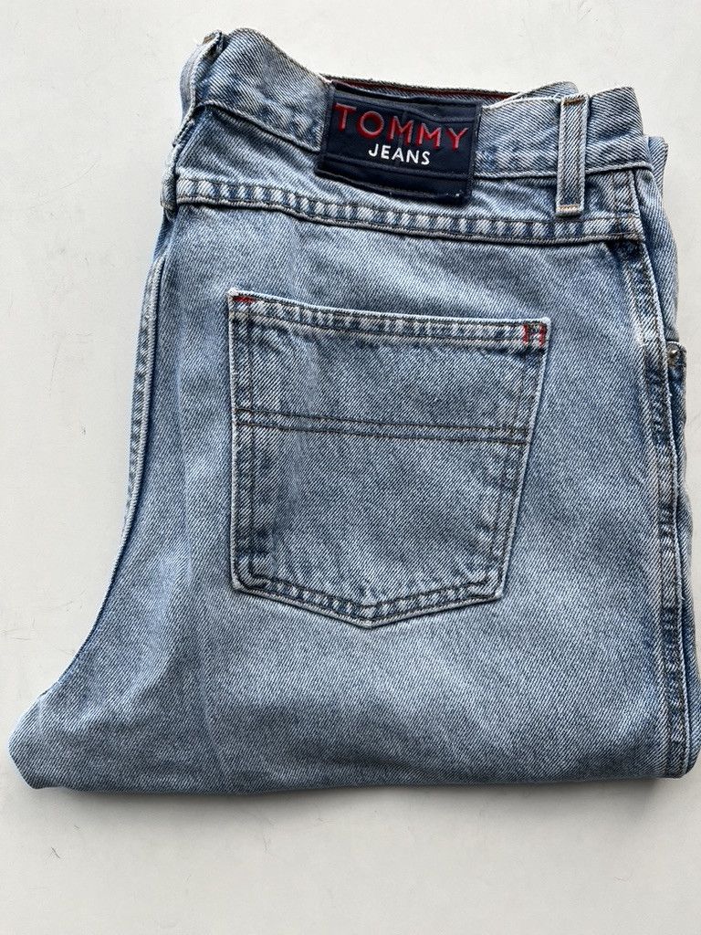Tommy Hilfiger × Vintage Vintage Tommy Hilfiger Jeans Size US 36 / EU 52 - 1 Thumbnail