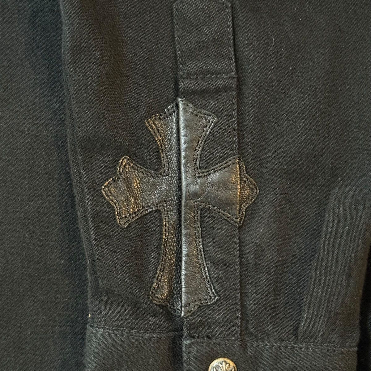 Chrome Hearts Chrome Hearts Western Selvedge Denim Button Up Shirt Size US M / EU 48-50 / 2 - 6 Thumbnail