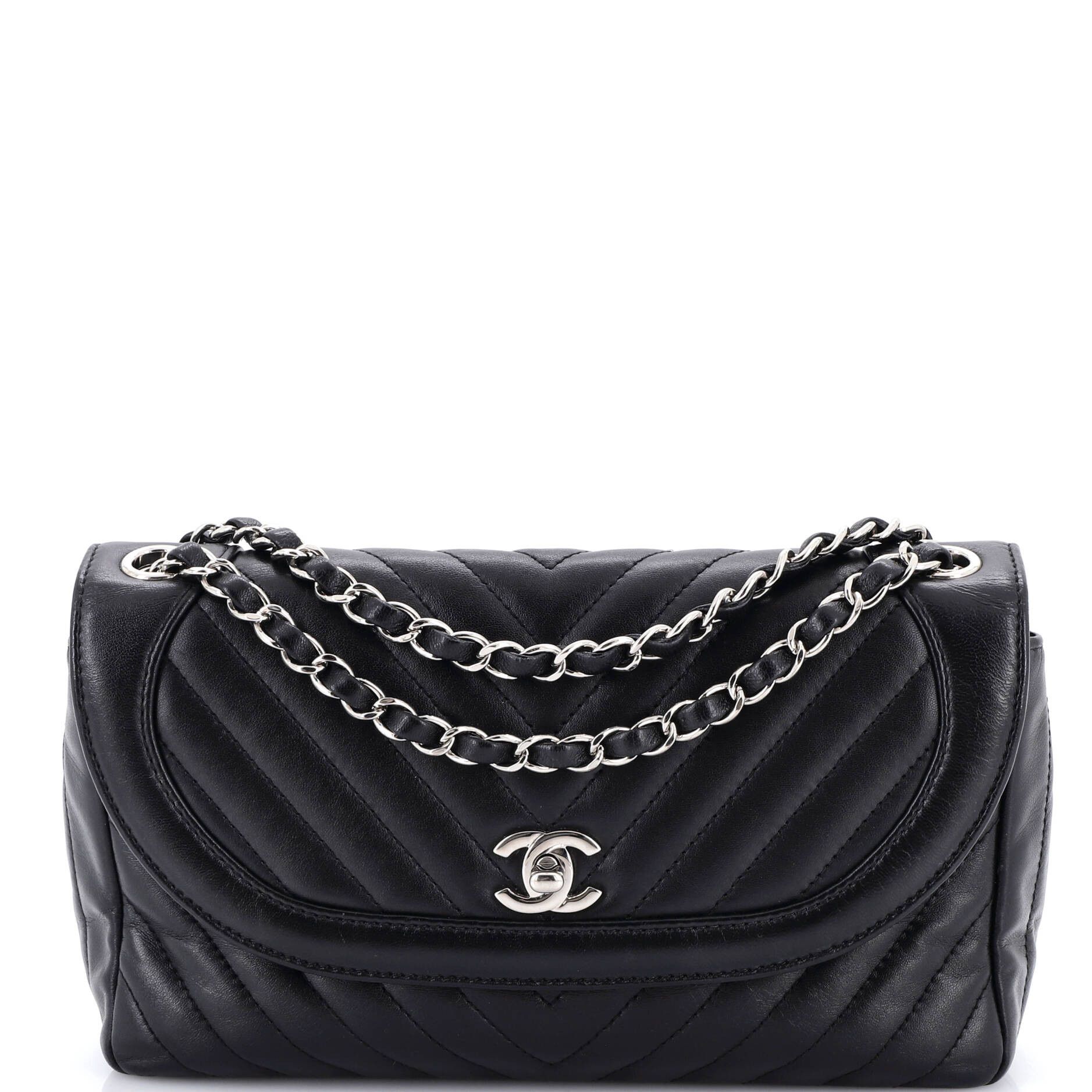 Chanel Round CC Chain Flap Bag Size ONE SIZE - 1 Thumbnail