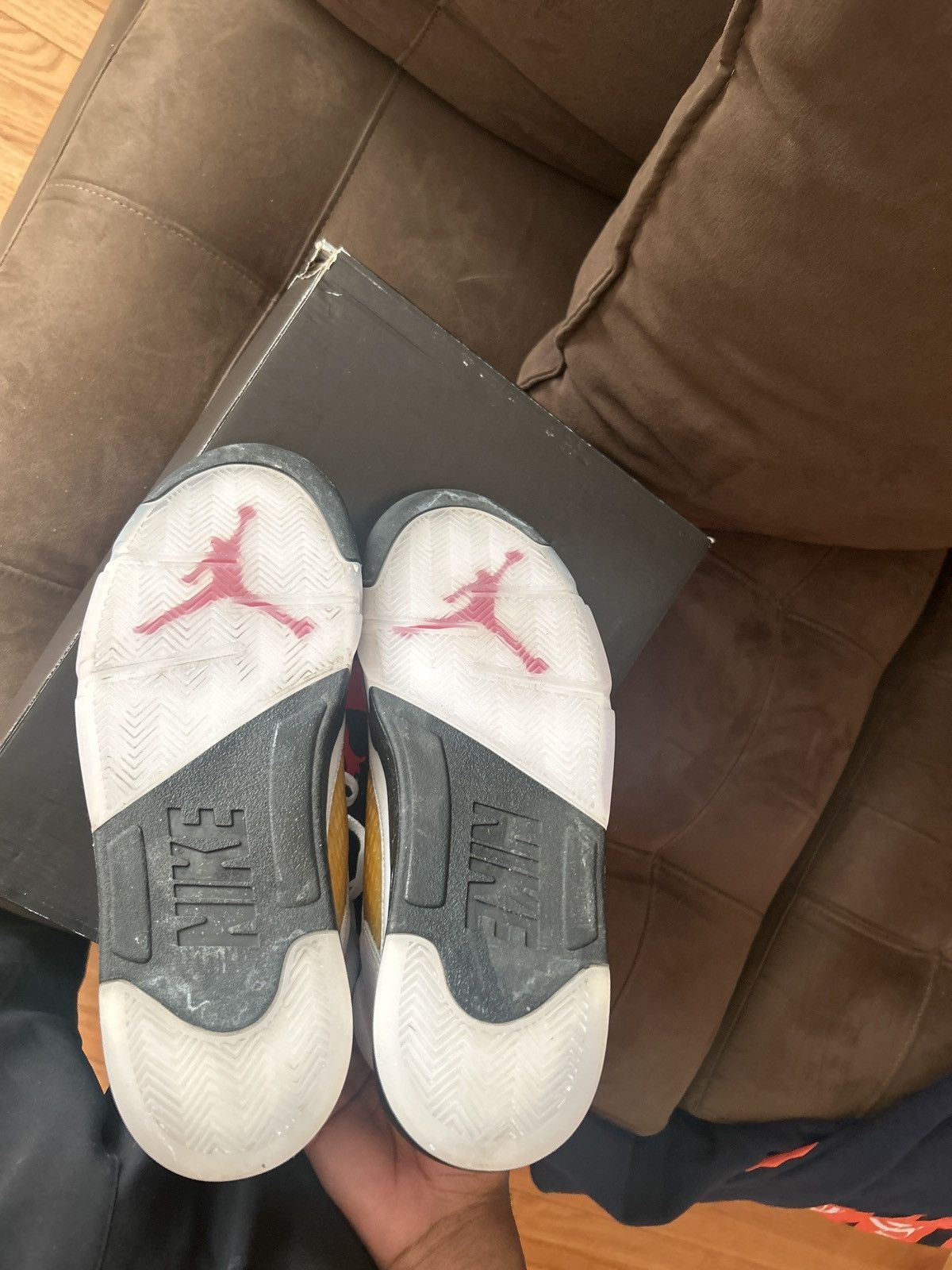 Jordan Brand Jordan 5 Fire Red Size US 12 / EU 45 - 6 Thumbnail