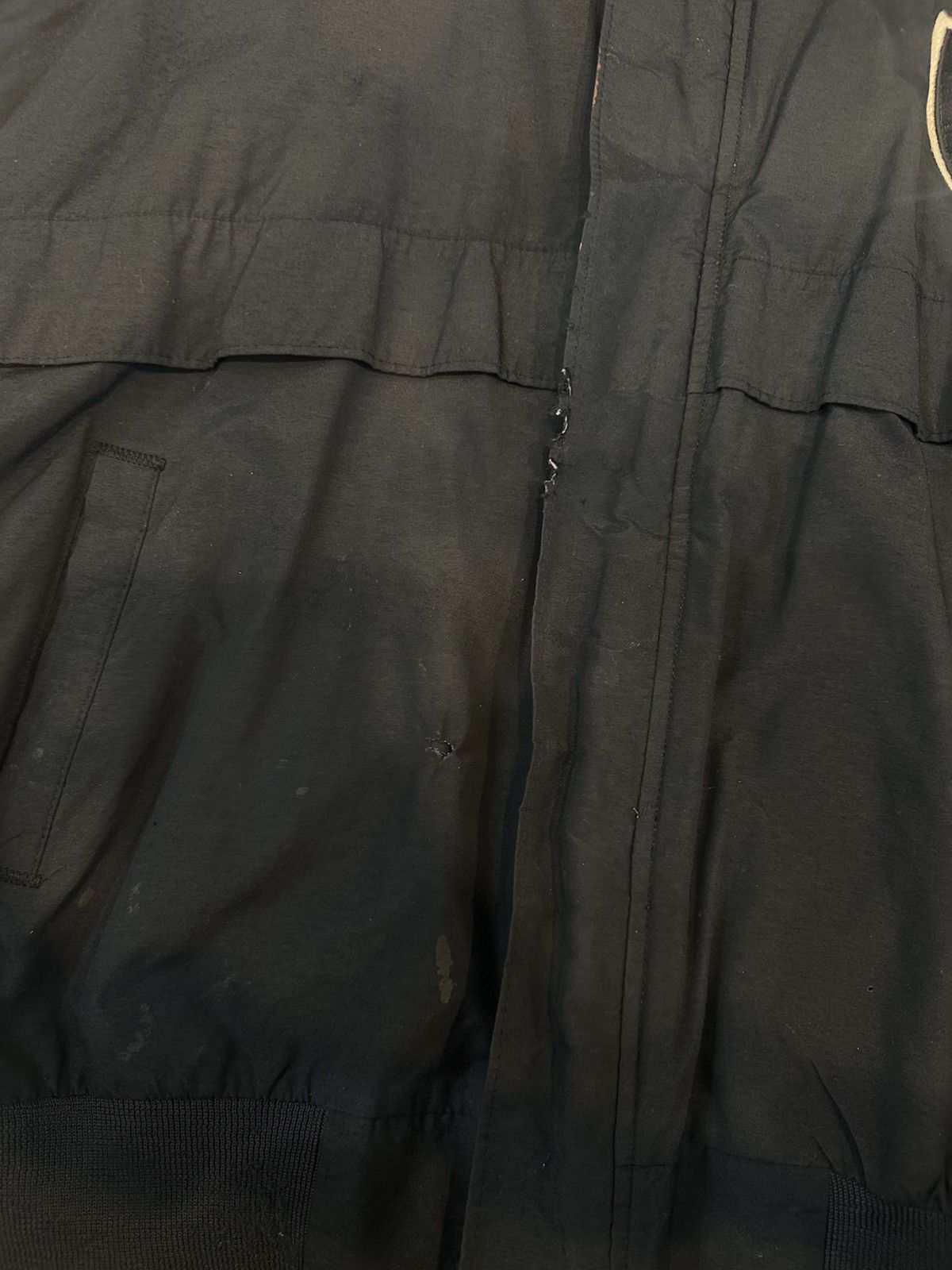 Chalk Line × NFL × Vintage Vinage Oakland Raiders Chalk Line Puffer Jacket Size US L / EU 52-54 / 3 - 6 Thumbnail