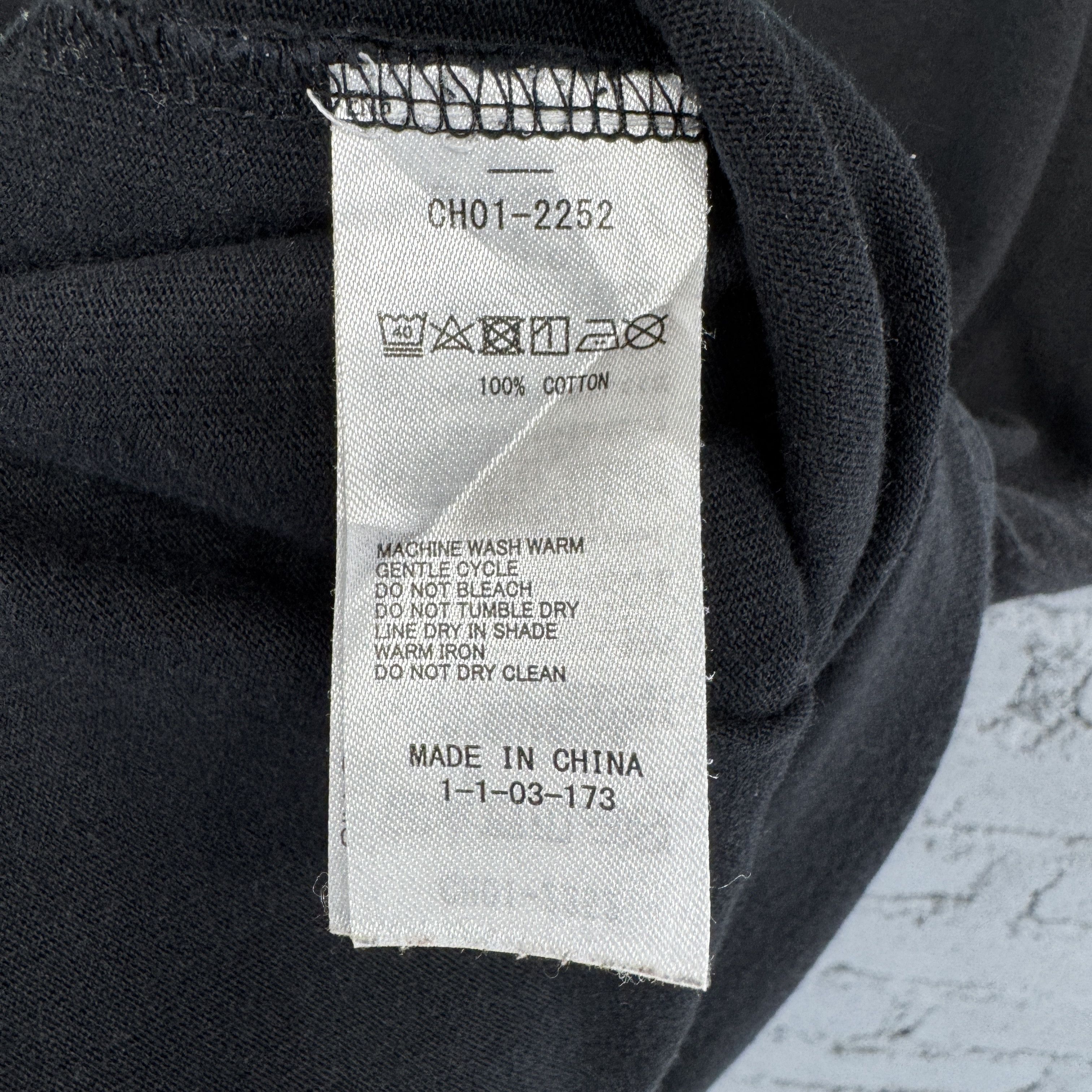 Chums CHUMS Plain Box Logo Sunfaded Tshirt Size US L / EU 52-54 / 3 - 8 Thumbnail