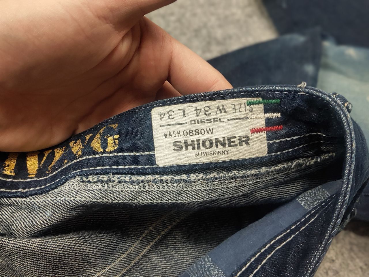 Diesel Diesel shioner Dark dyed Faded Denim Jeans Vintage Style Size US 34 / EU 50 - 18 Thumbnail