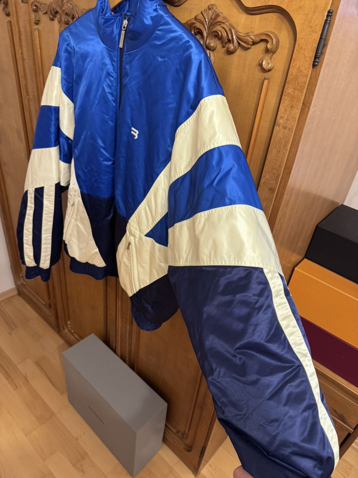 Balenciaga Balenciaga Padded Tracksuit Bomber Jacket Blue White Size US S / EU 44-46 / 1 - 10 Thumbnail