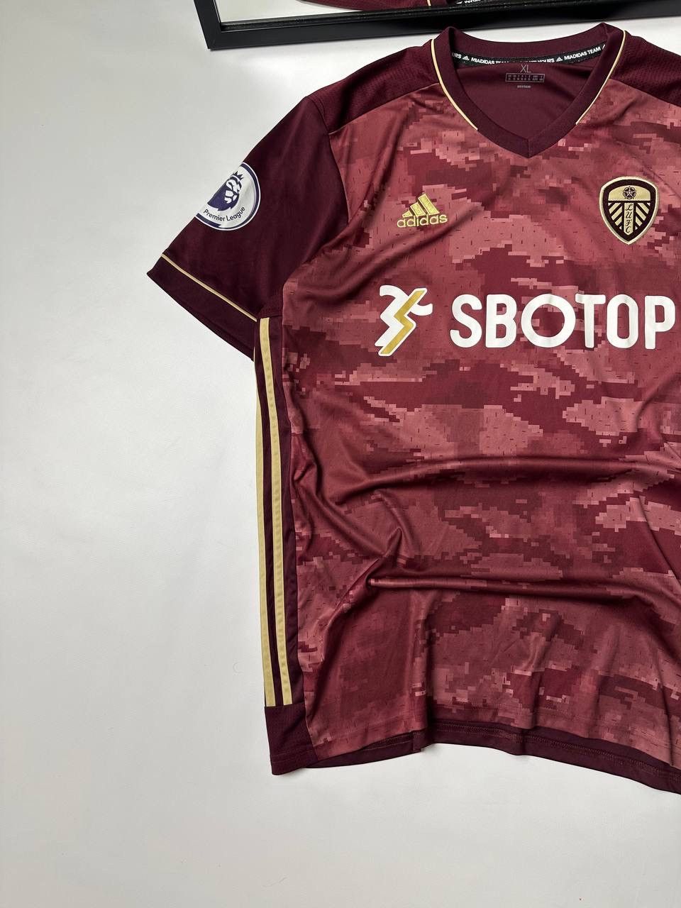 Other Leeds United 2020-21 Third Football Soccer Jersey Adidas Size US XL / EU 56 / 4 - 2 Thumbnail